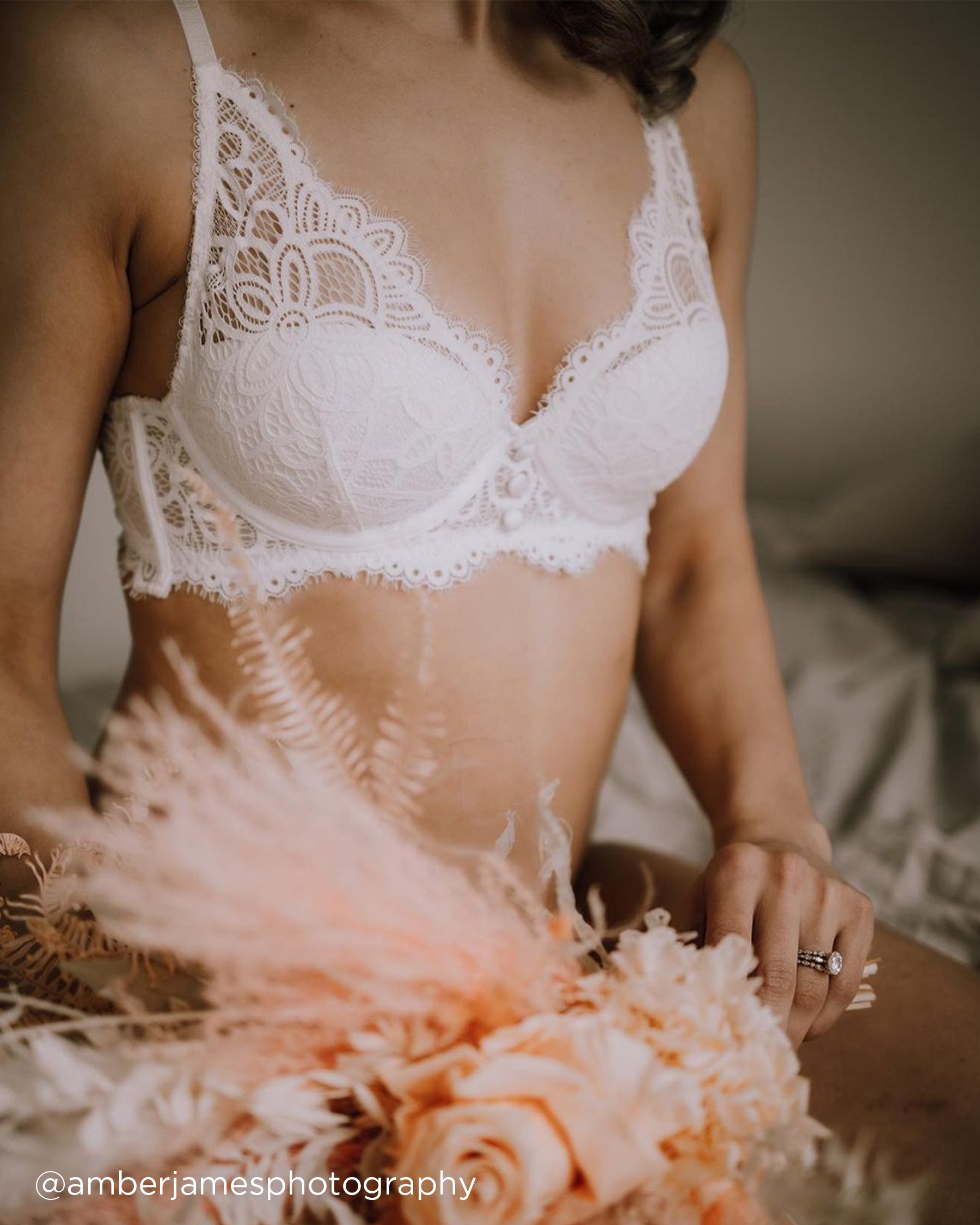 LA VIE EN ROSE Push-up Deep V-plunge Bra Snow white 10200260 - View7