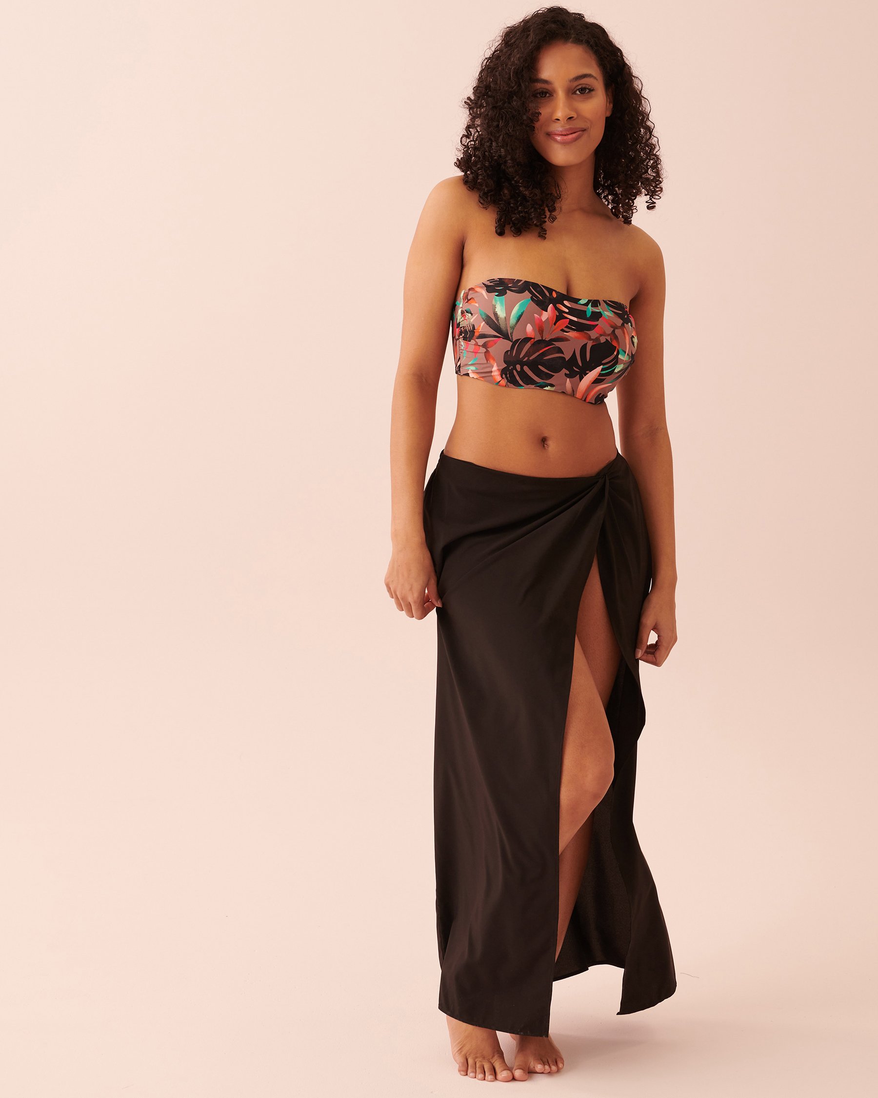 LA VIE EN ROSE AQUA Long Knotted Skirt Black 80200034 - View1