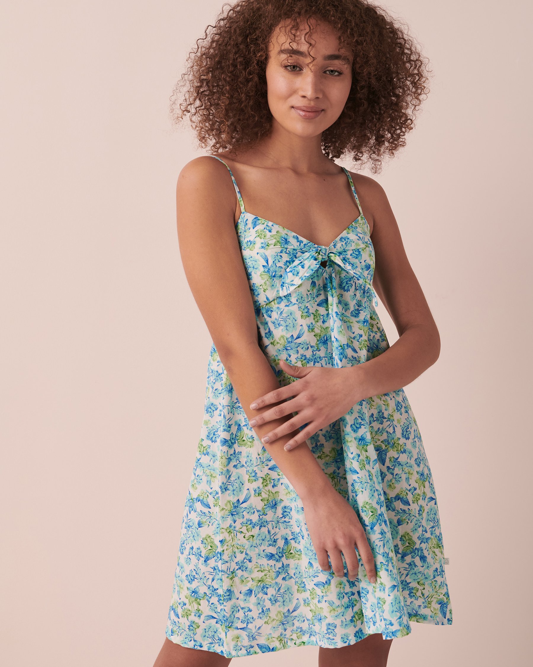 LA VIE EN ROSE AQUA Sleeveless Floral Dress Blue floral 80300068 - View1