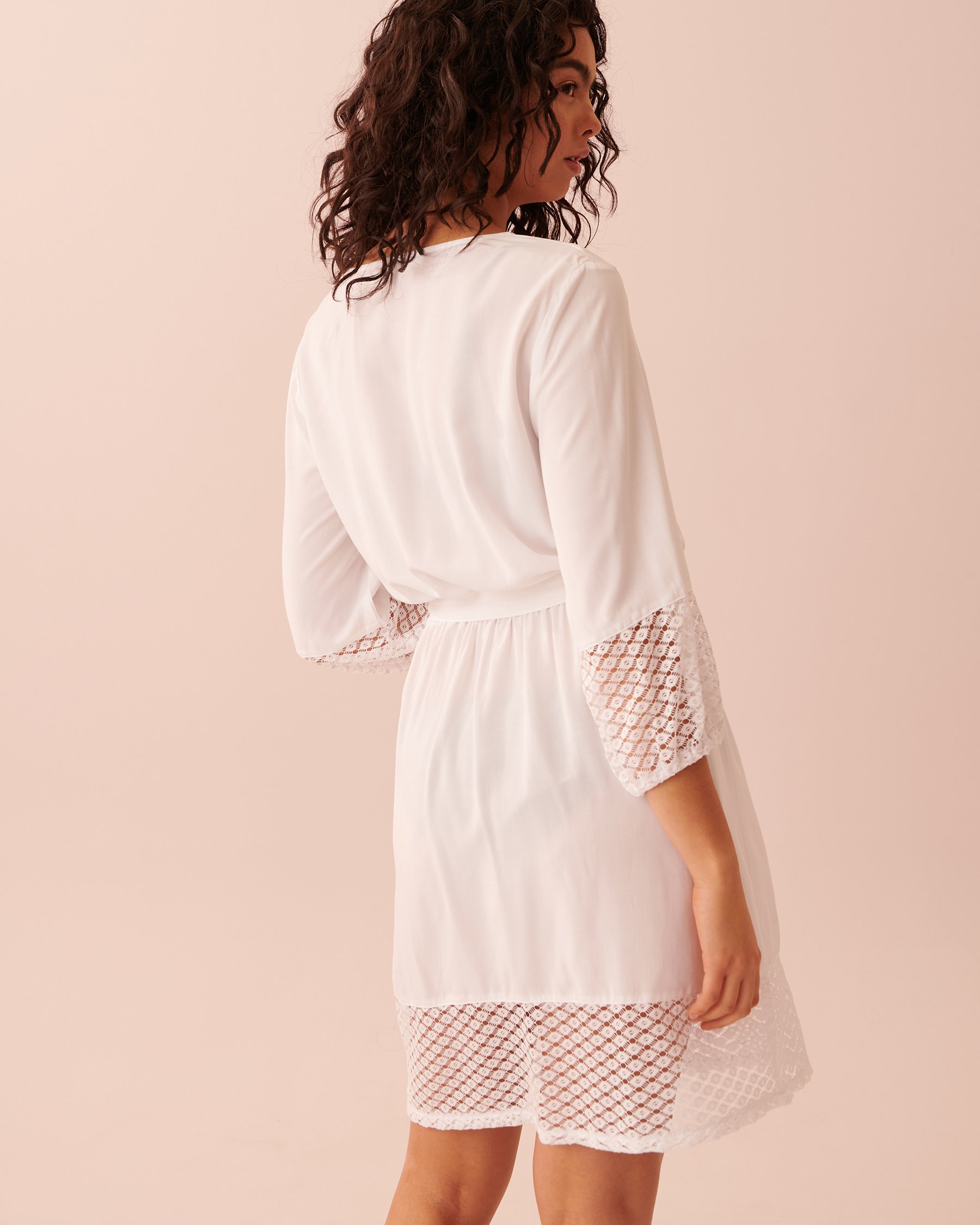 LA VIE EN ROSE AQUA Long Sleeve Dress with Crochet Detail White 80300071 - View2