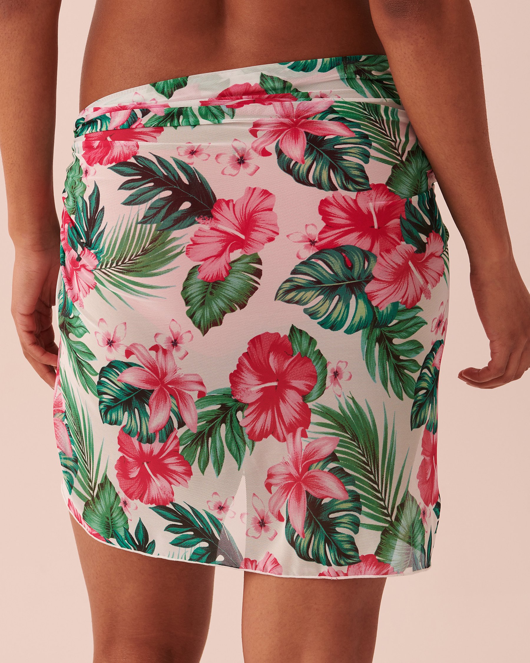 LA VIE EN ROSE AQUA Short Mesh Pareo Pink flowers 80200031 - View2
