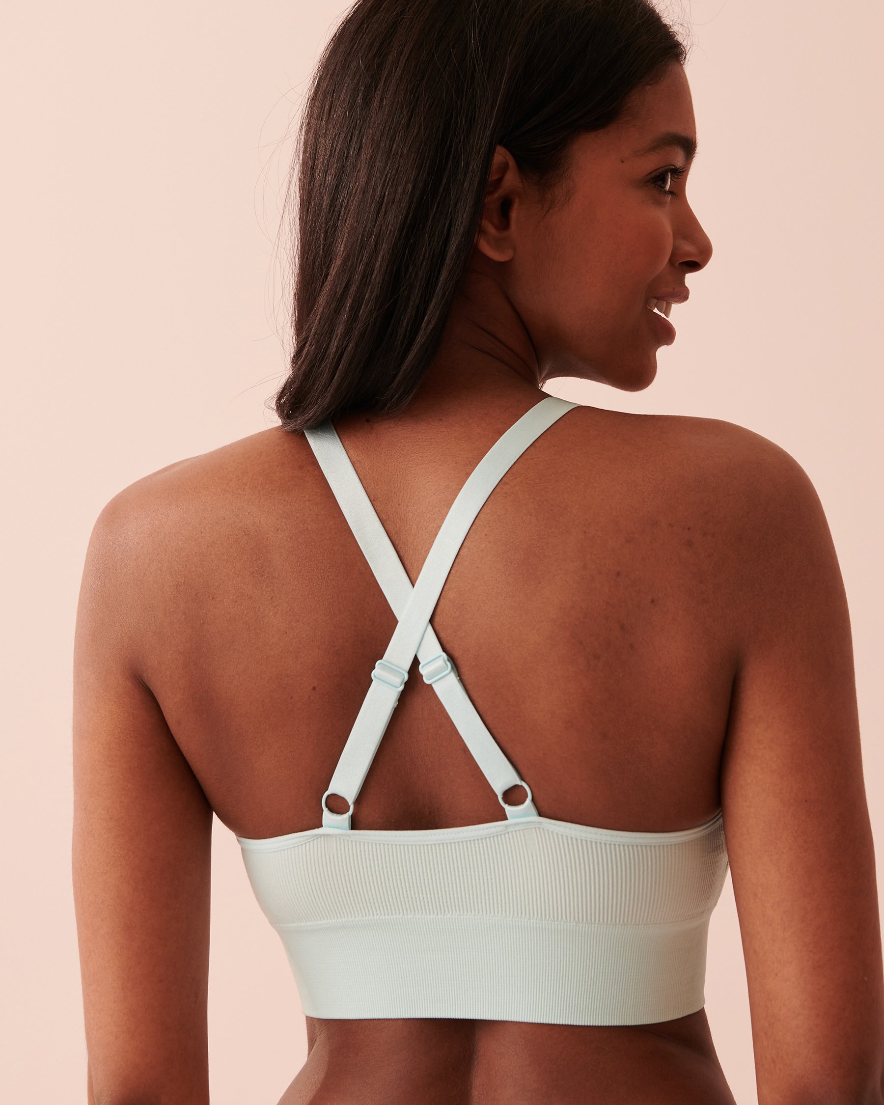 LA VIE EN ROSE Low Impact Crossback Seamless Sports Bra Blue sky 10200274 - View2