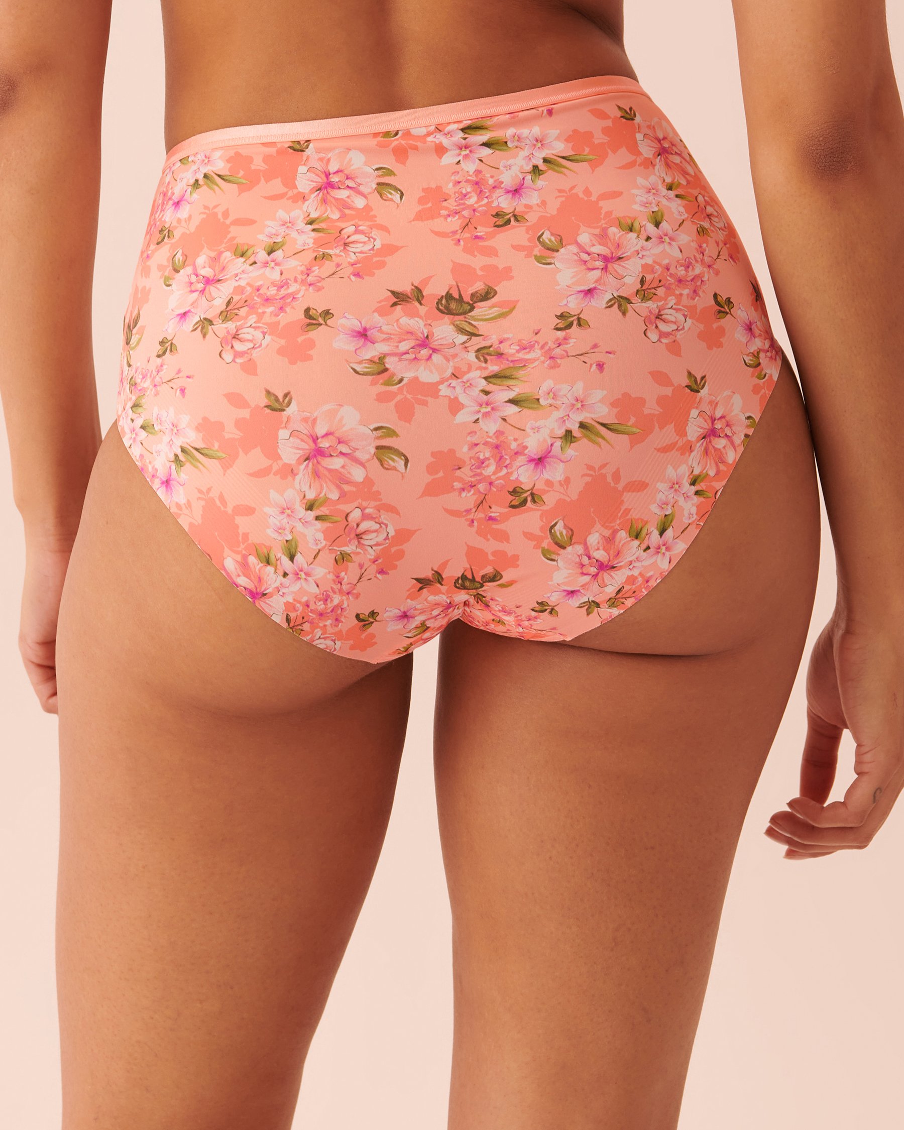 LA VIE EN ROSE Microfiber Sleek Back High Waist Bikini Panty Peachy floral 20300211 - View2