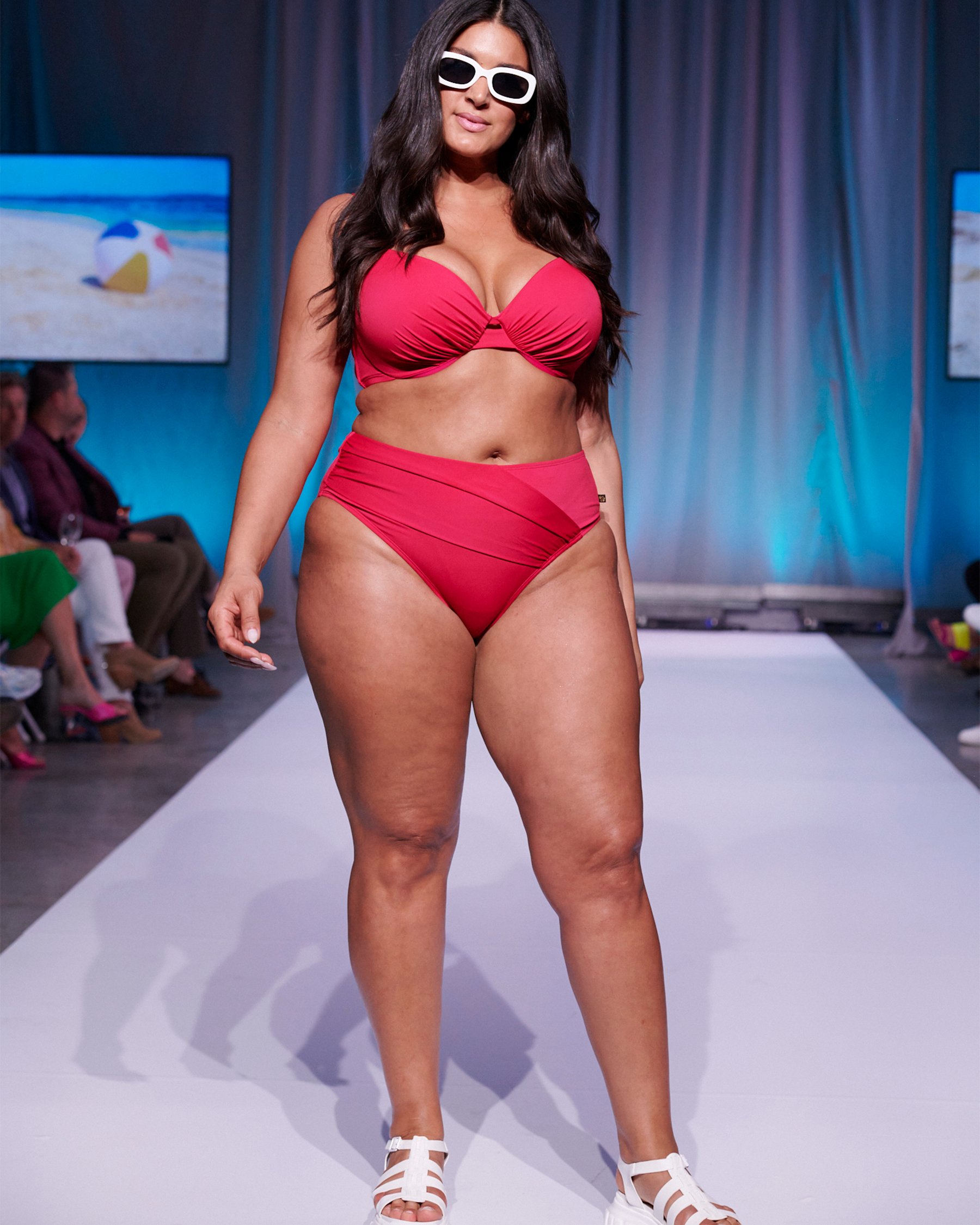 LA VIE EN ROSE AQUA BRIGHT ROSE Recycled Fibers Mid Waist Bikini Bottom Bright pink 70300447 - View4