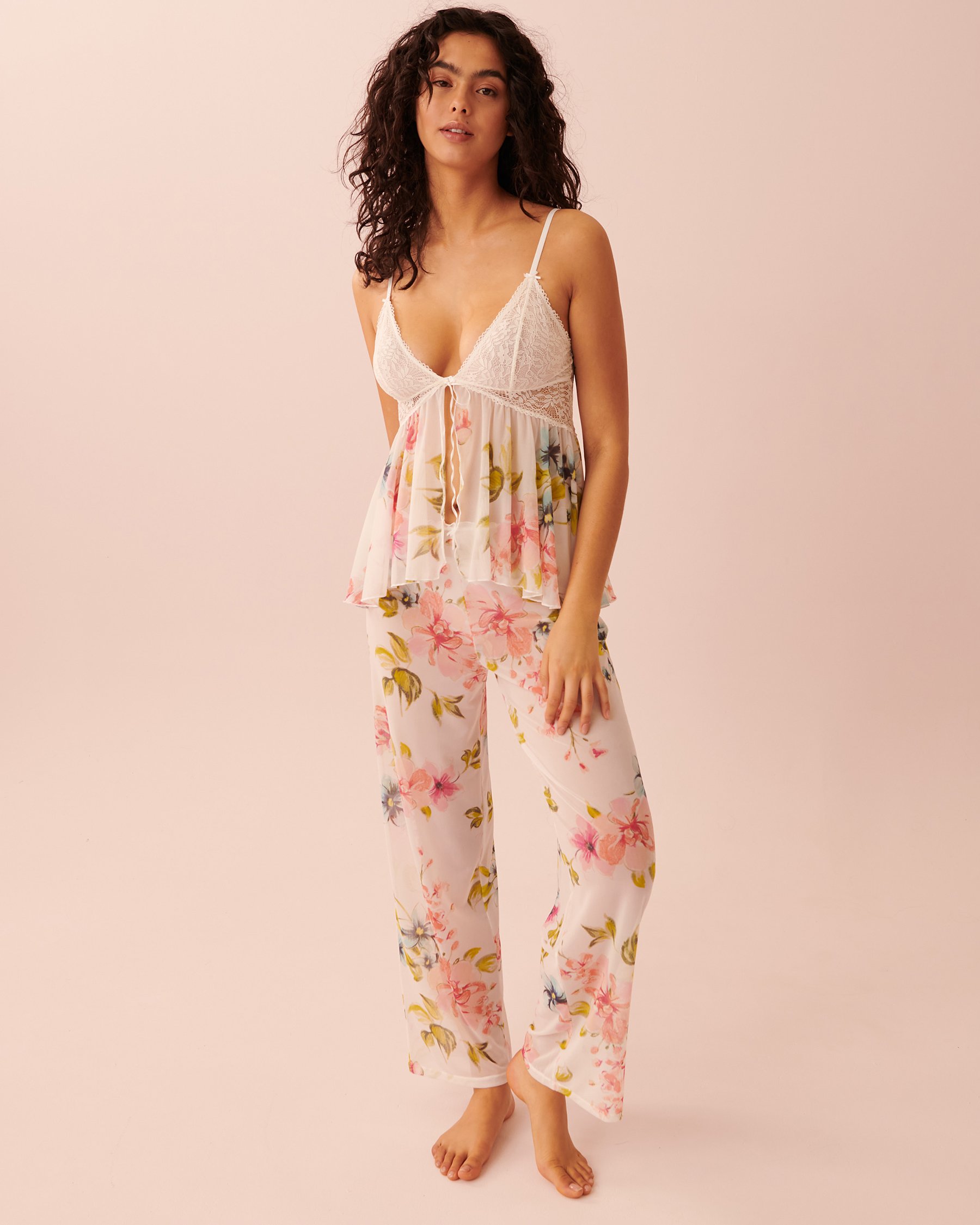 LA VIE EN ROSE Lace and Mesh Cami White floral 60100067 - View5