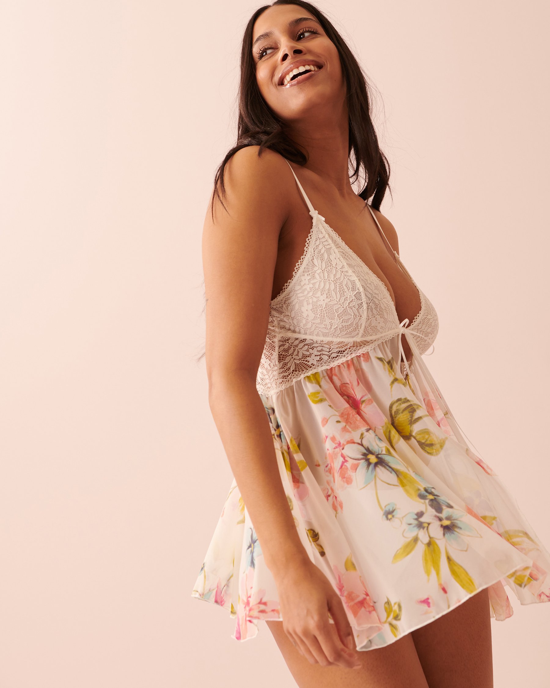 LA VIE EN ROSE Lace and Mesh Babydoll White floral 60500098 - View4