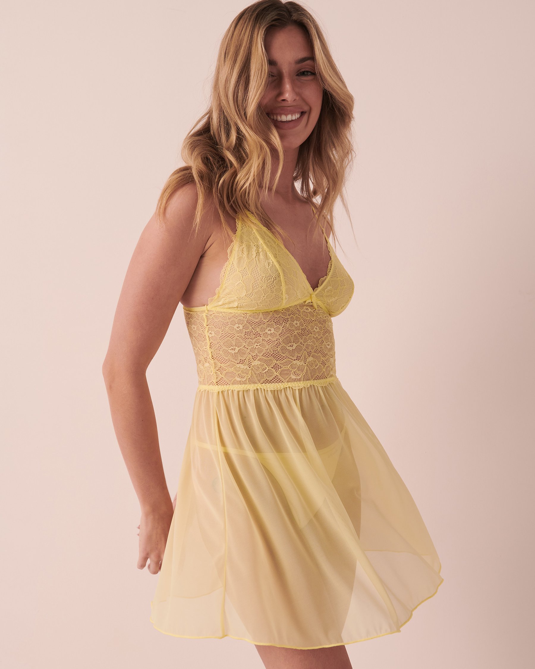 LA VIE EN ROSE Lace and Mesh Plunge Nightie Yellow 60500097 - View3