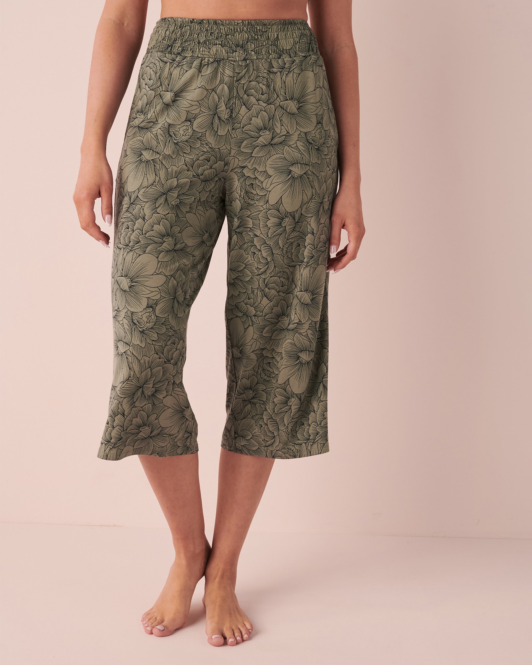 LA VIE EN ROSE Modal Wide Leg Capri Botanical 50200051 - View1