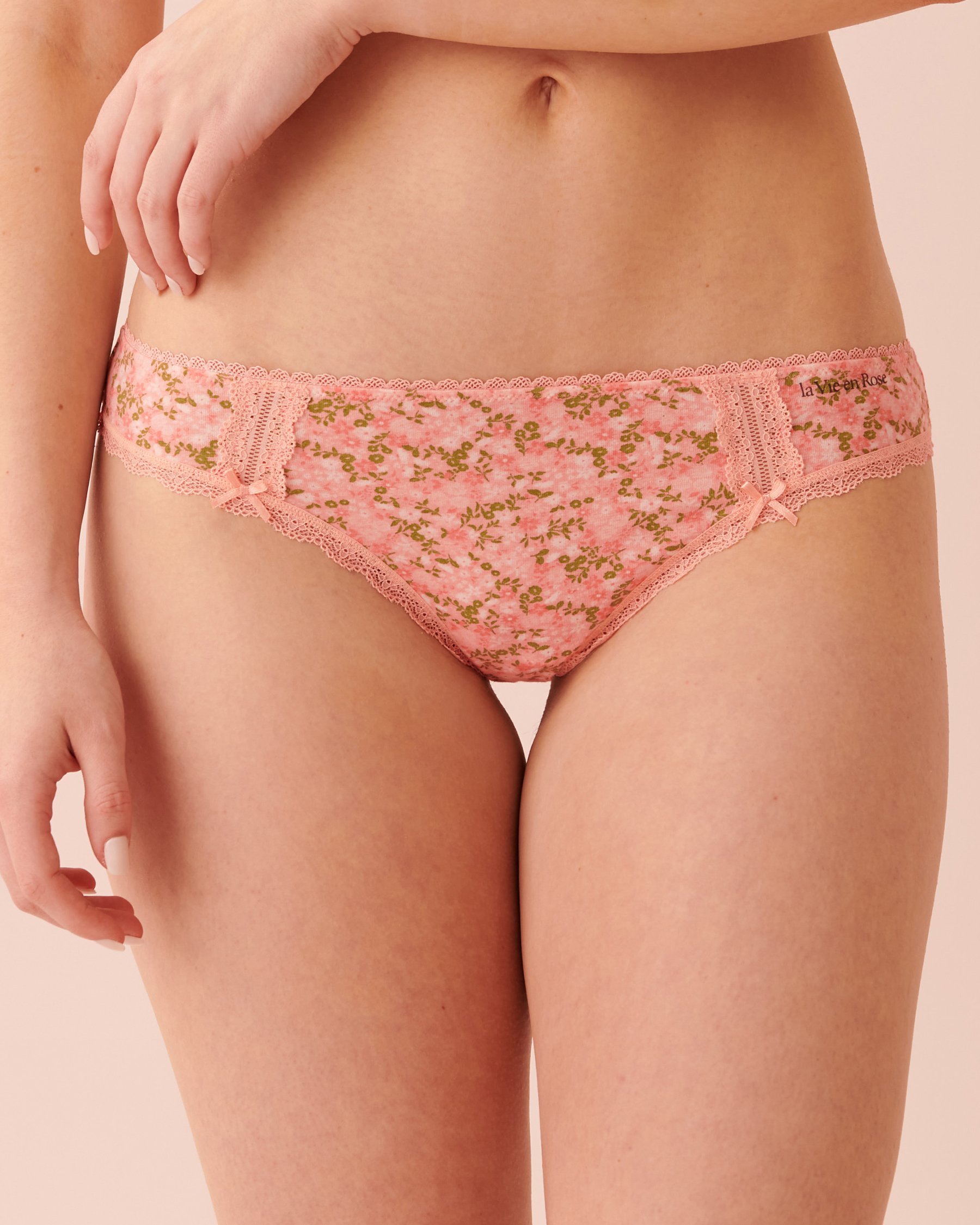 LA VIE EN ROSE Cotton and Lace Detail Thong Panty Peachy floral 20100310 - View1