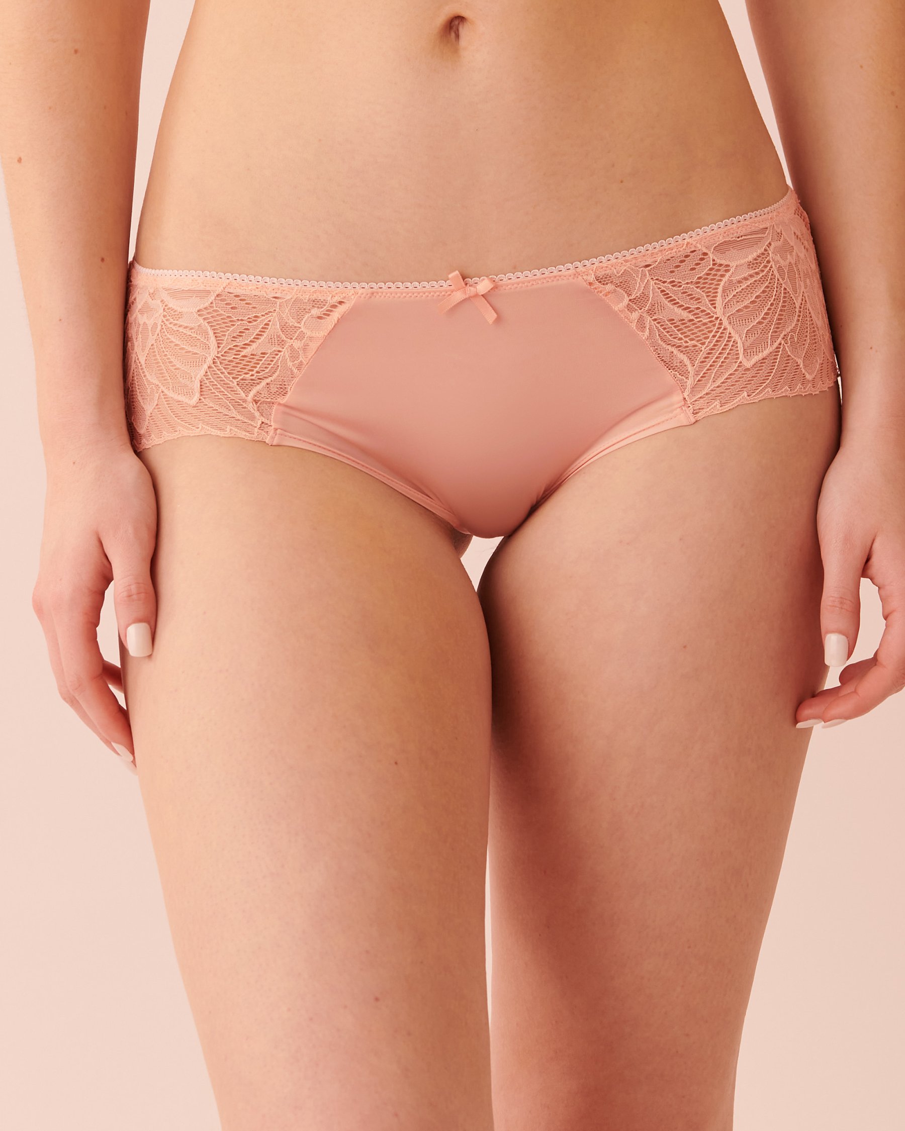 LA VIE EN ROSE Culotte aux hanches microfibre et dentelle Pêche 20200331 - Voir1