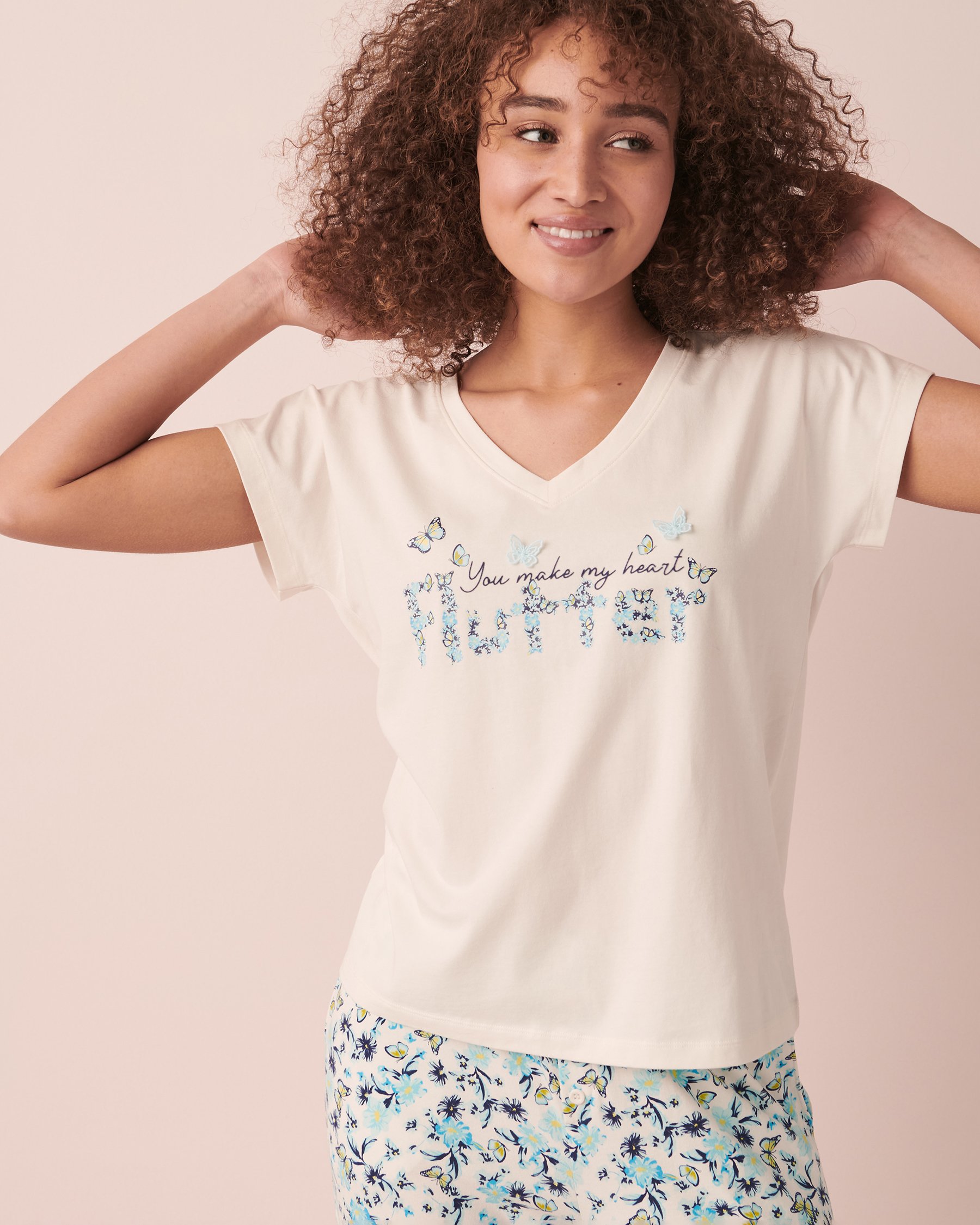 LA VIE EN ROSE Cotton V-neck T-shirt Snow white 40100442 - View1