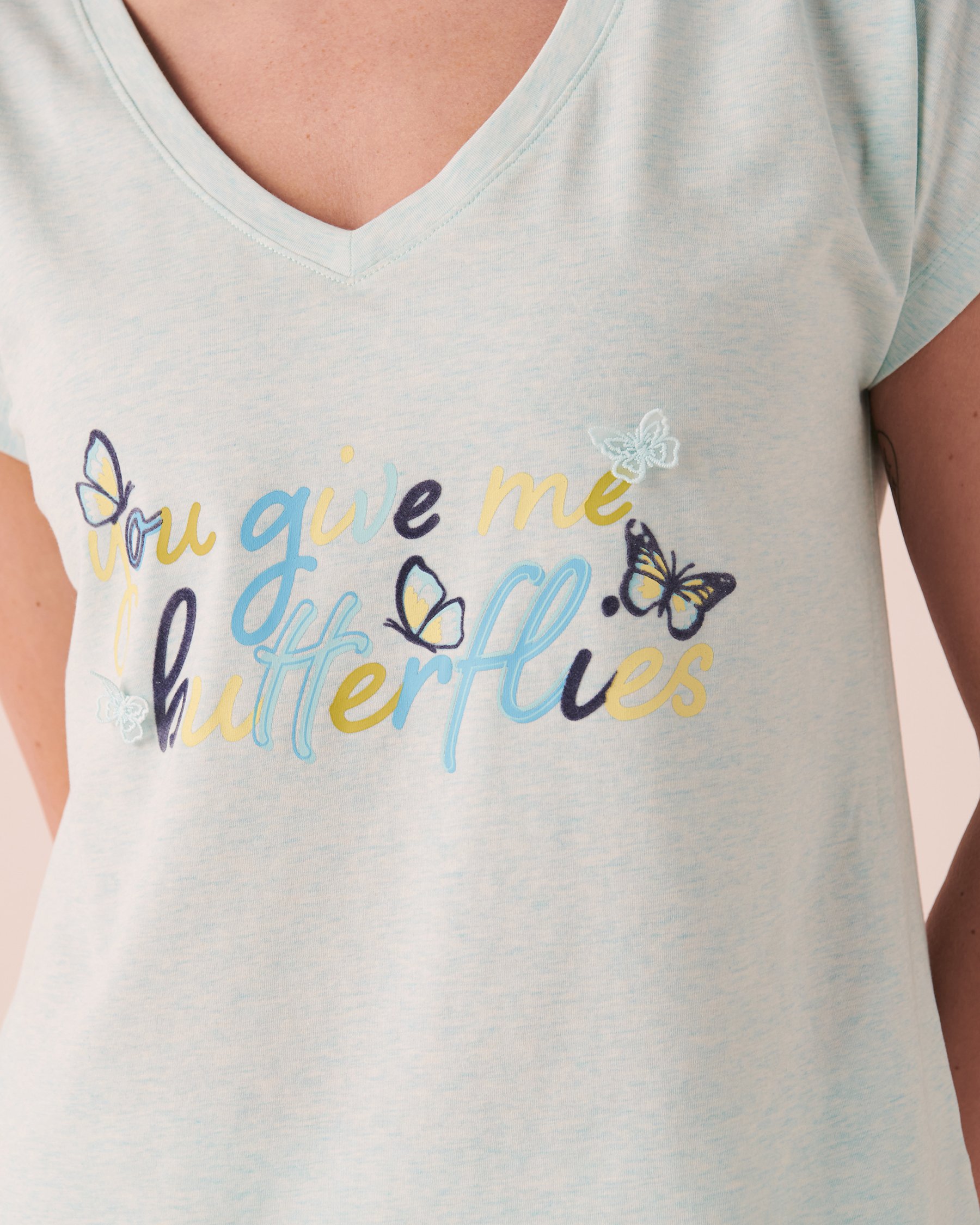 LA VIE EN ROSE Cotton V-neck T-shirt Blue mix 40100442 - View2