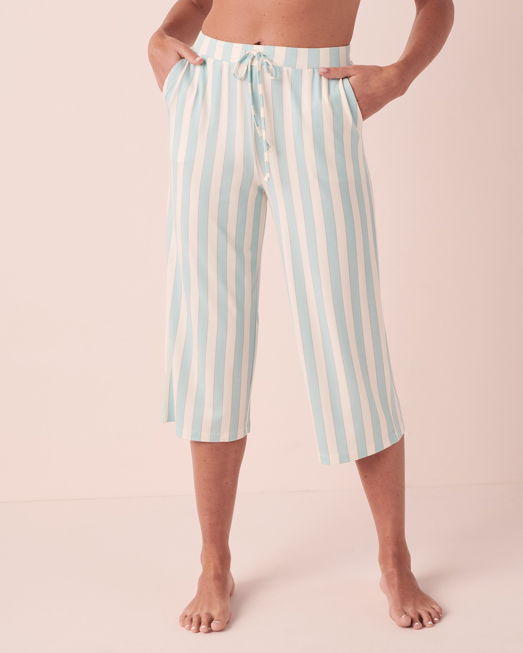 LA VIE EN ROSE Capri jambe large en bambou Rayures bleues 40200427 - Voir1