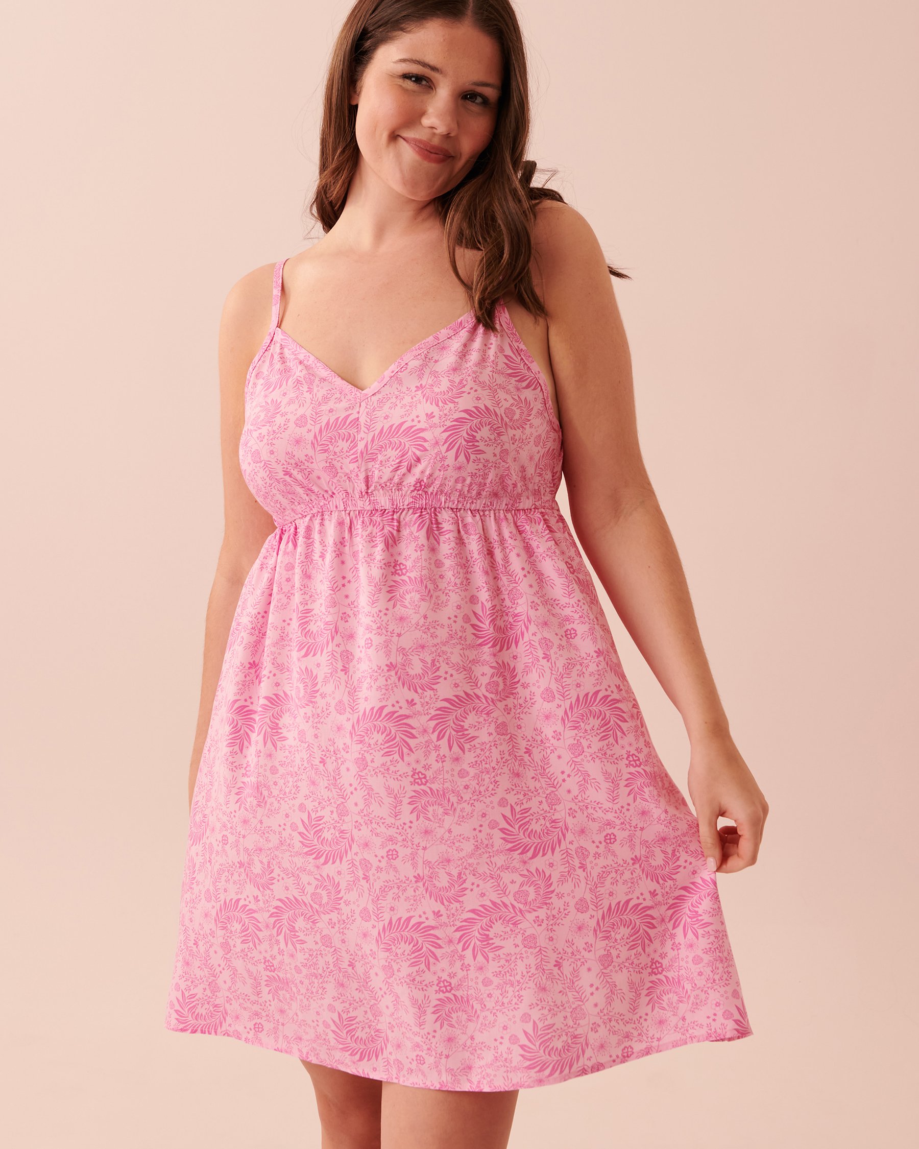 LA VIE EN ROSE Printed Thin Straps Nightie Pink print 40500264 - View1