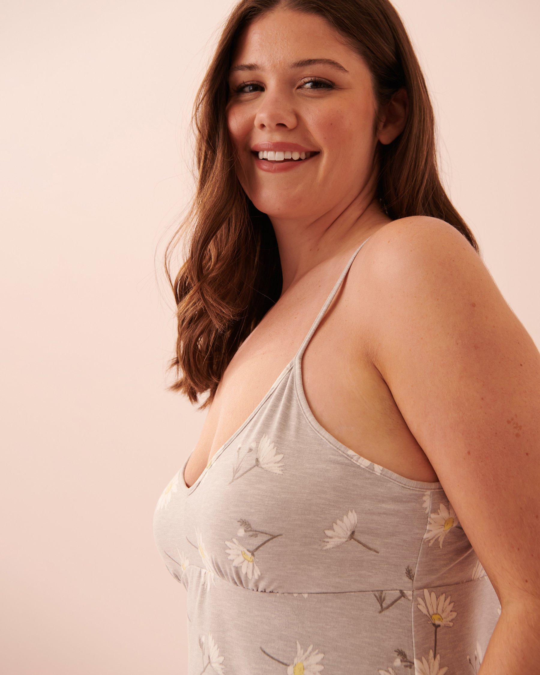 LA VIE EN ROSE Super Soft Thin Straps Nightie Marguerite 40500271 - View3