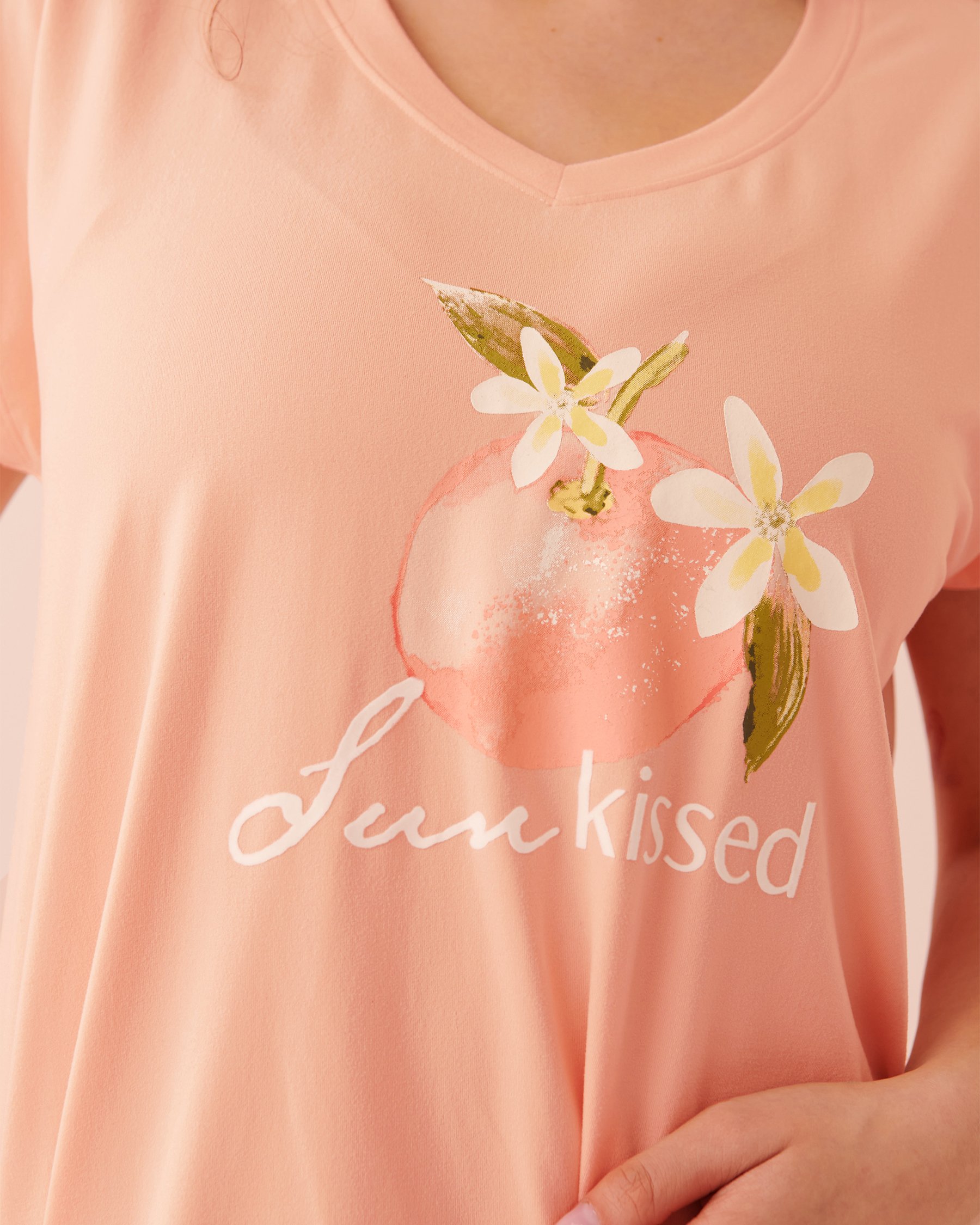 LA VIE EN ROSE Chemise de nuit ultra douce manches courtes Pêche 40500272 - Voir2