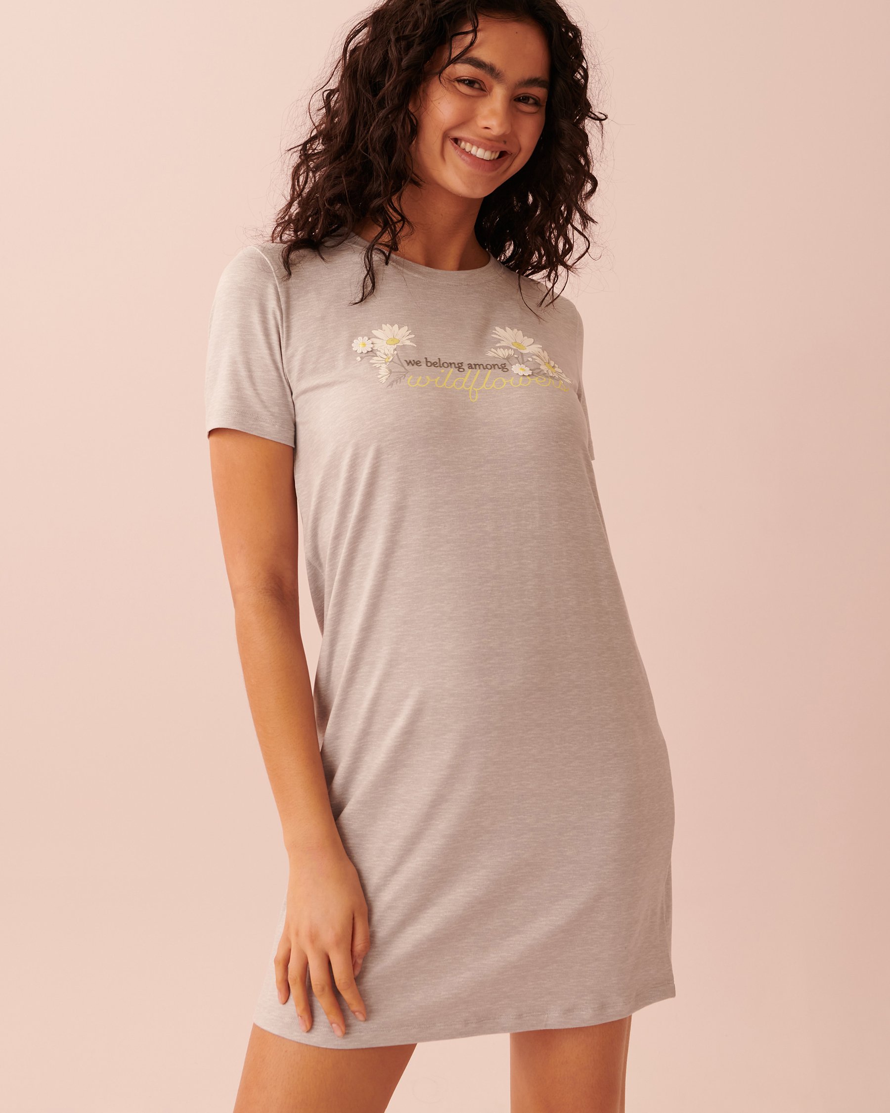 LA VIE EN ROSE Chemise de nuit ultra douce encolure ronde Mélange gris 40500273 - Voir1