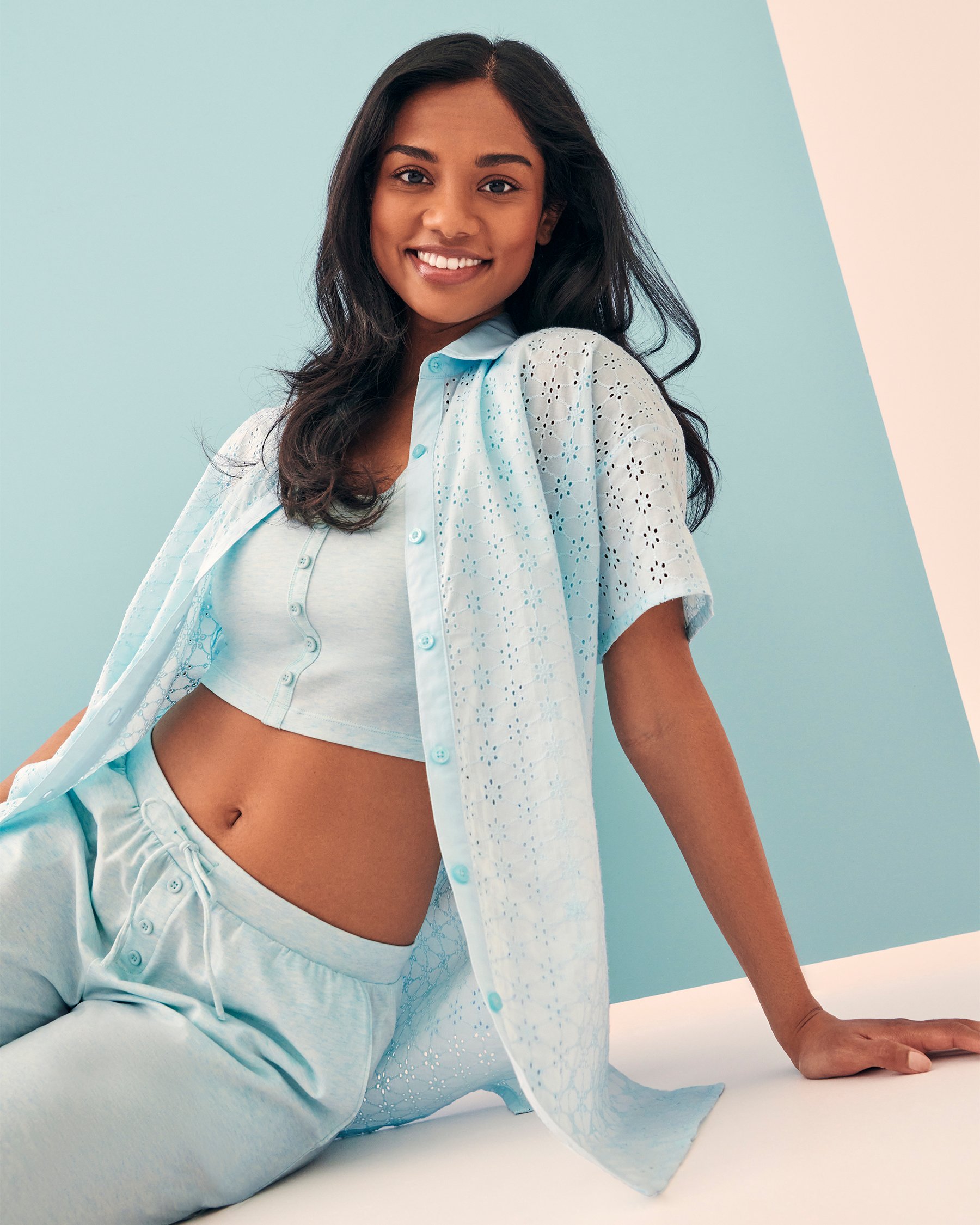 LA VIE EN ROSE Eyelet Short Sleeve Button-down Shirt Blue sky 40100430 - View1