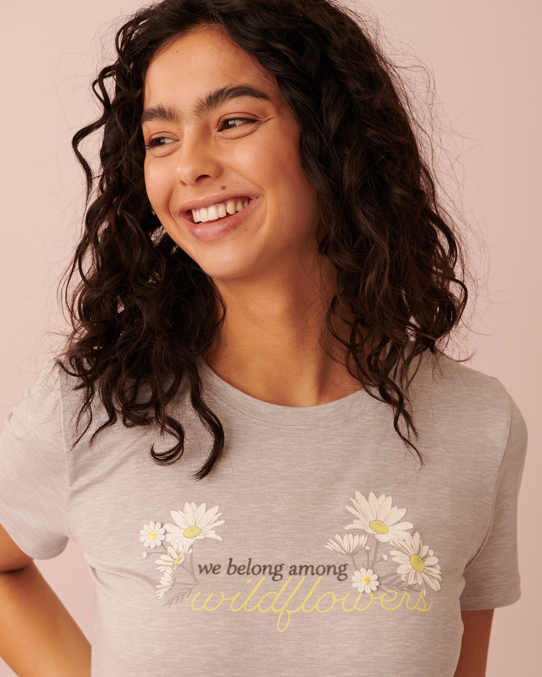 LA VIE EN ROSE Super Soft Scoop Neck Sleepshirt Grey mix 40500273 - View2