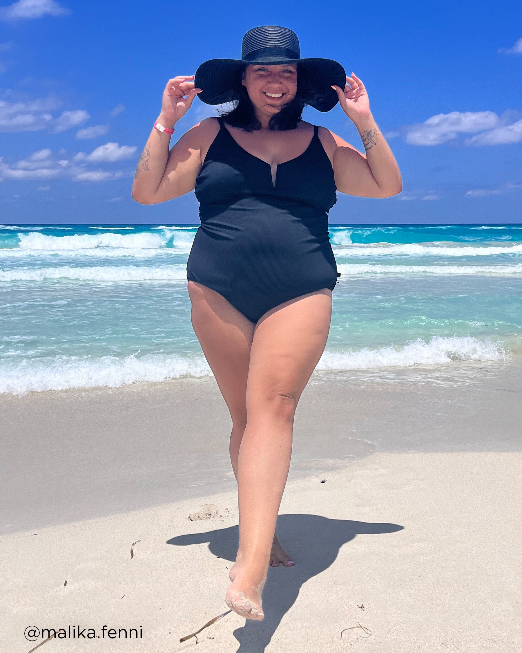 AQUAROSE Maillot une-pièce en fibres recyclées HAILEY Noir 70400073 - View6