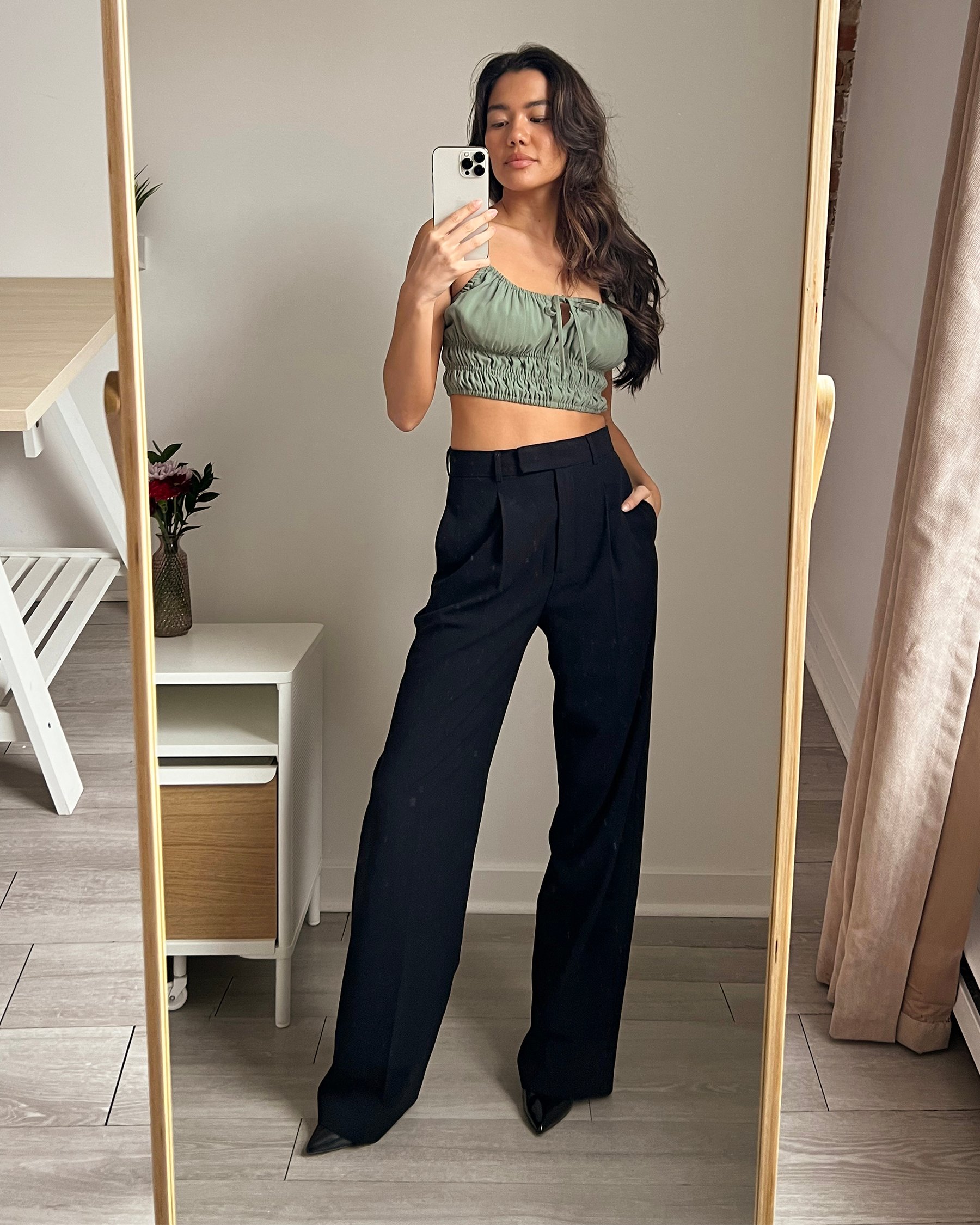 LA VIE EN ROSE Camisole courte bretelles minces Kaki 50100065 - Voir4