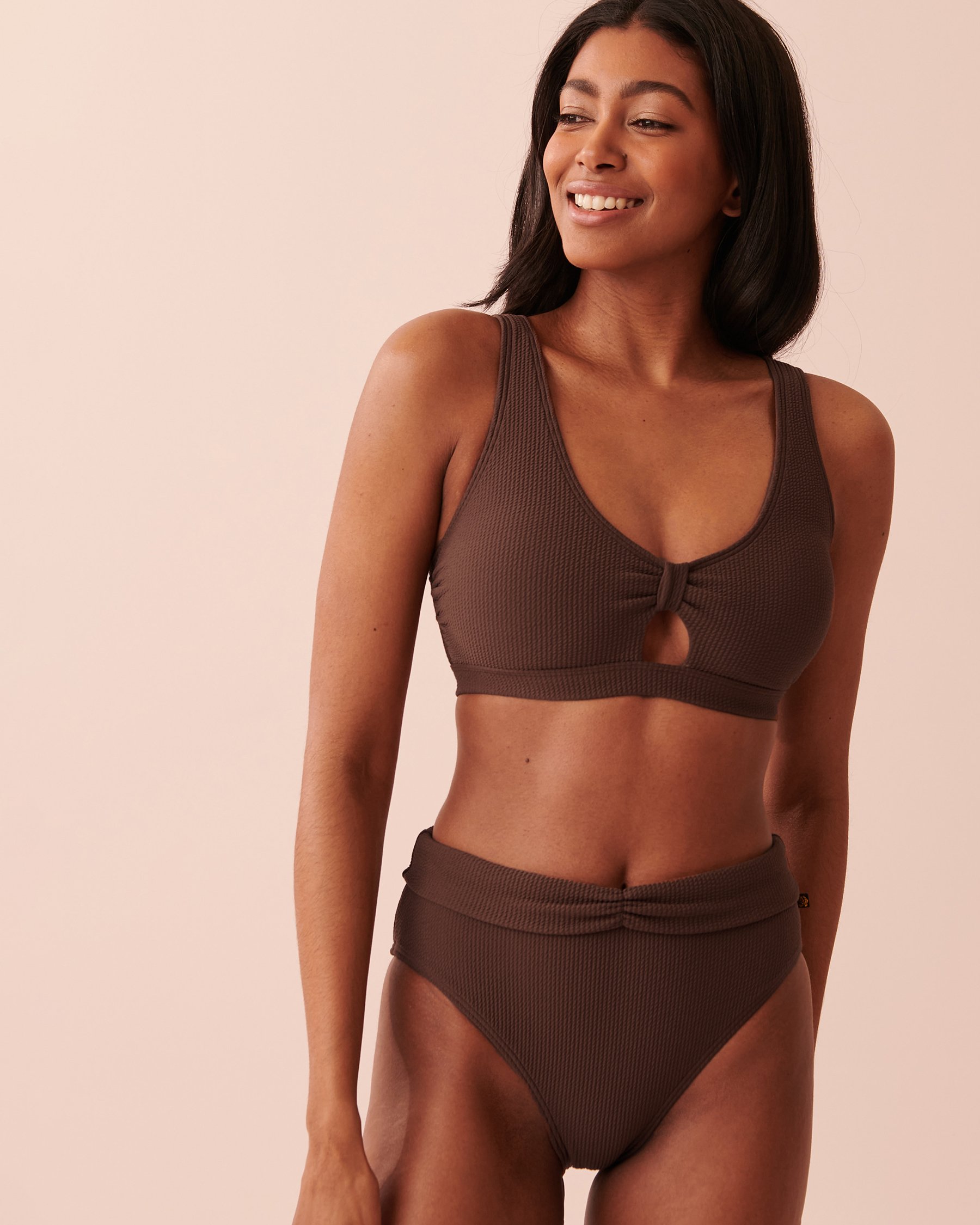 LA VIE EN ROSE AQUA TEXTURED Bralette Bikini Top French roast 70100473 - View3