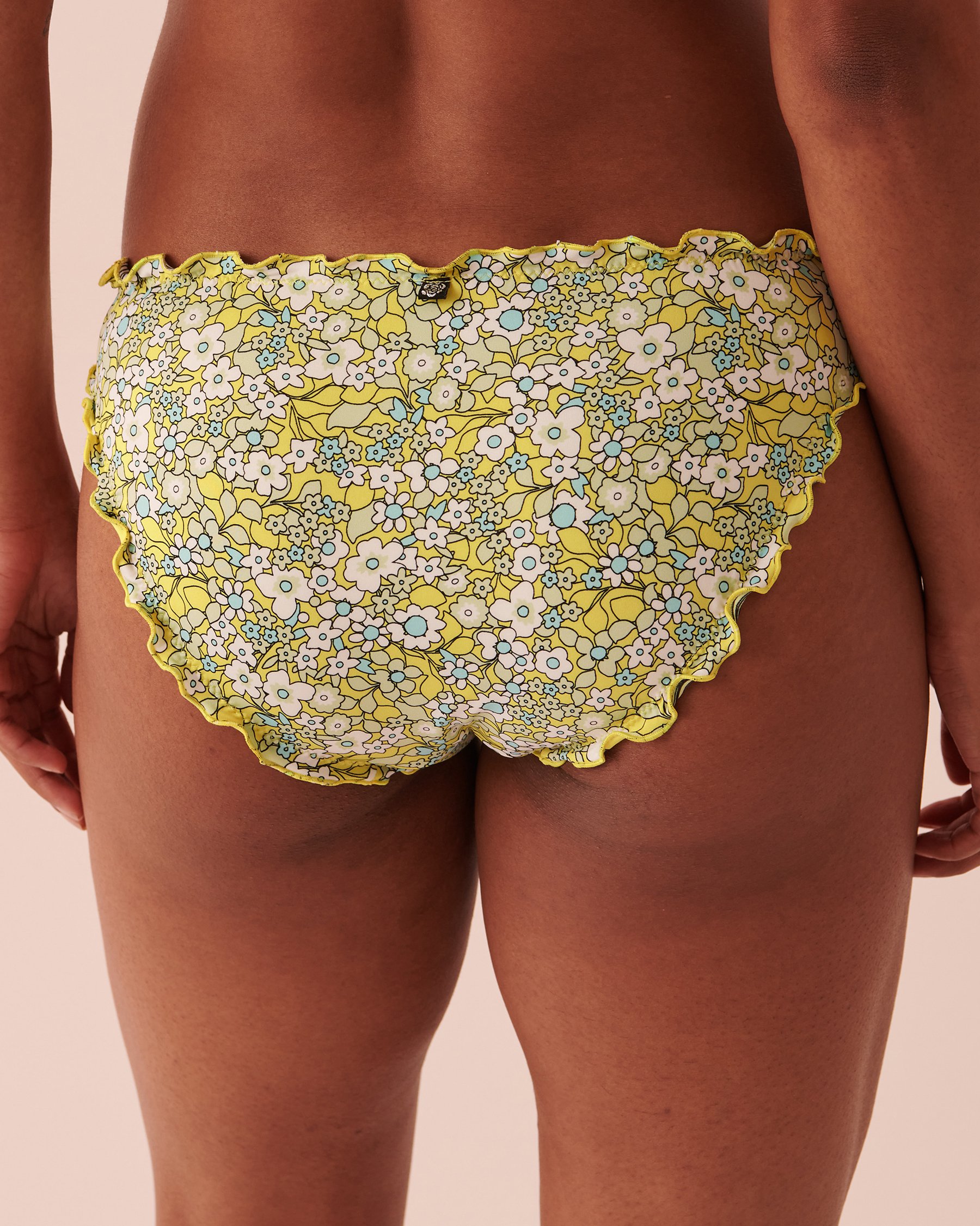 LA VIE EN ROSE AQUA FIELDS OF FLOWERS Recycled Fibers Reversible Cheeky Bikini Bottom Ditsy floral 70300410 - View4