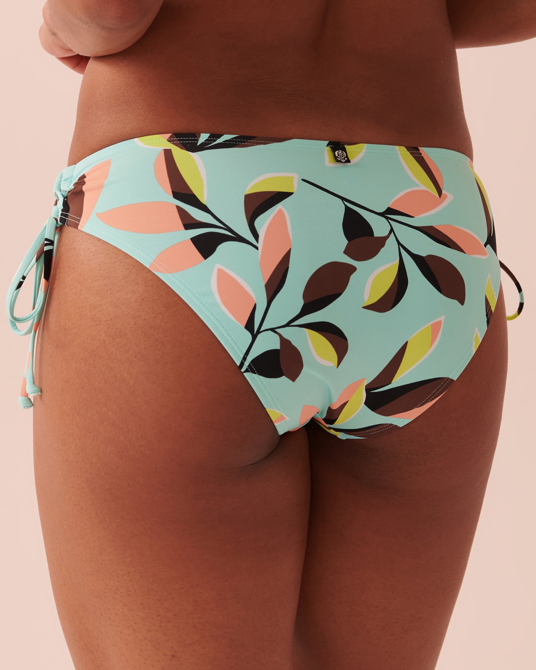 LA VIE EN ROSE AQUA Bas de bikini brésilien noué aux hanches MODERN GRAPHIC Imprimé moderne 70300418 - Voir2