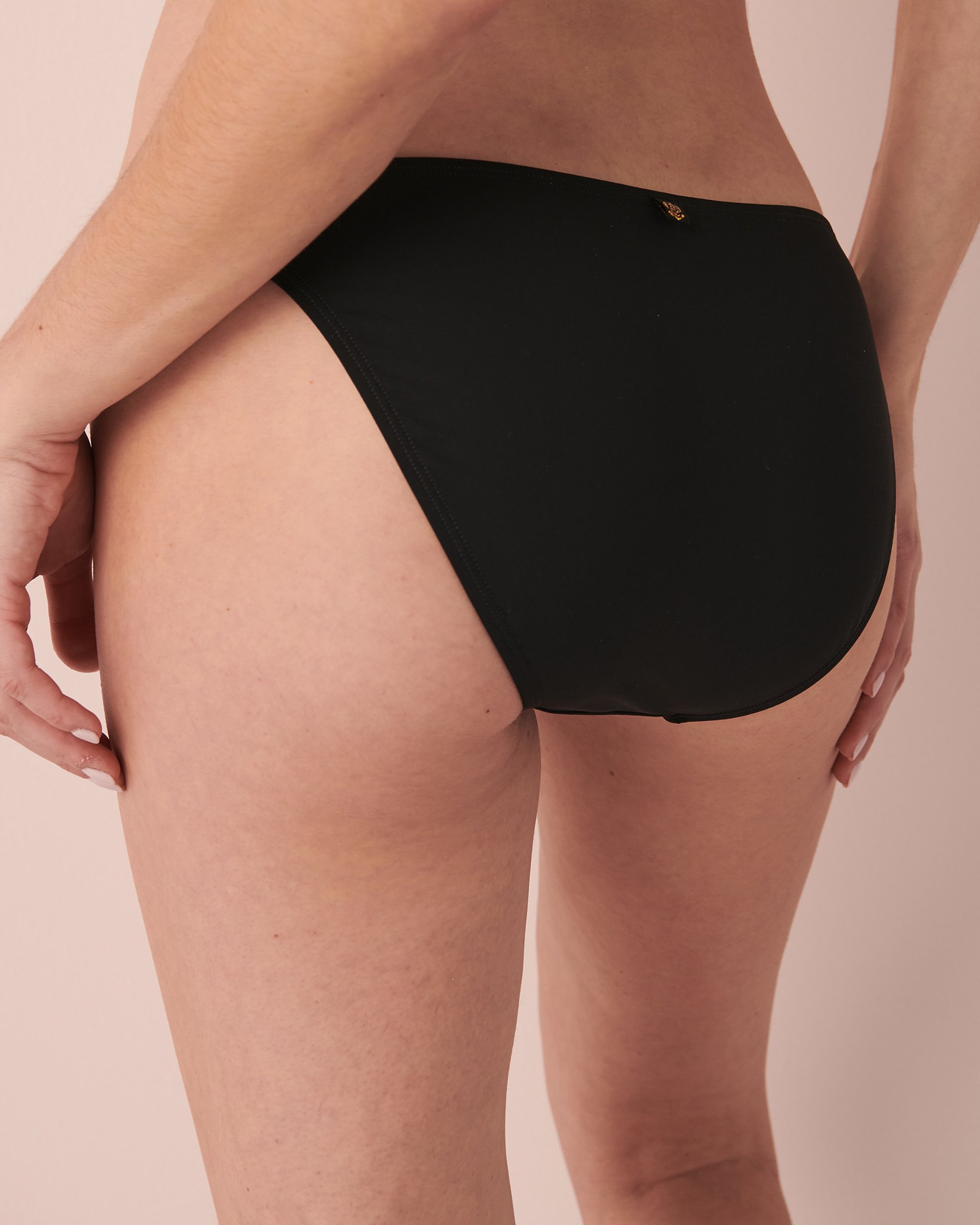 LA VIE EN ROSE AQUA IBIZA Strappy Bikini Bottom Black 70300439 - View2
