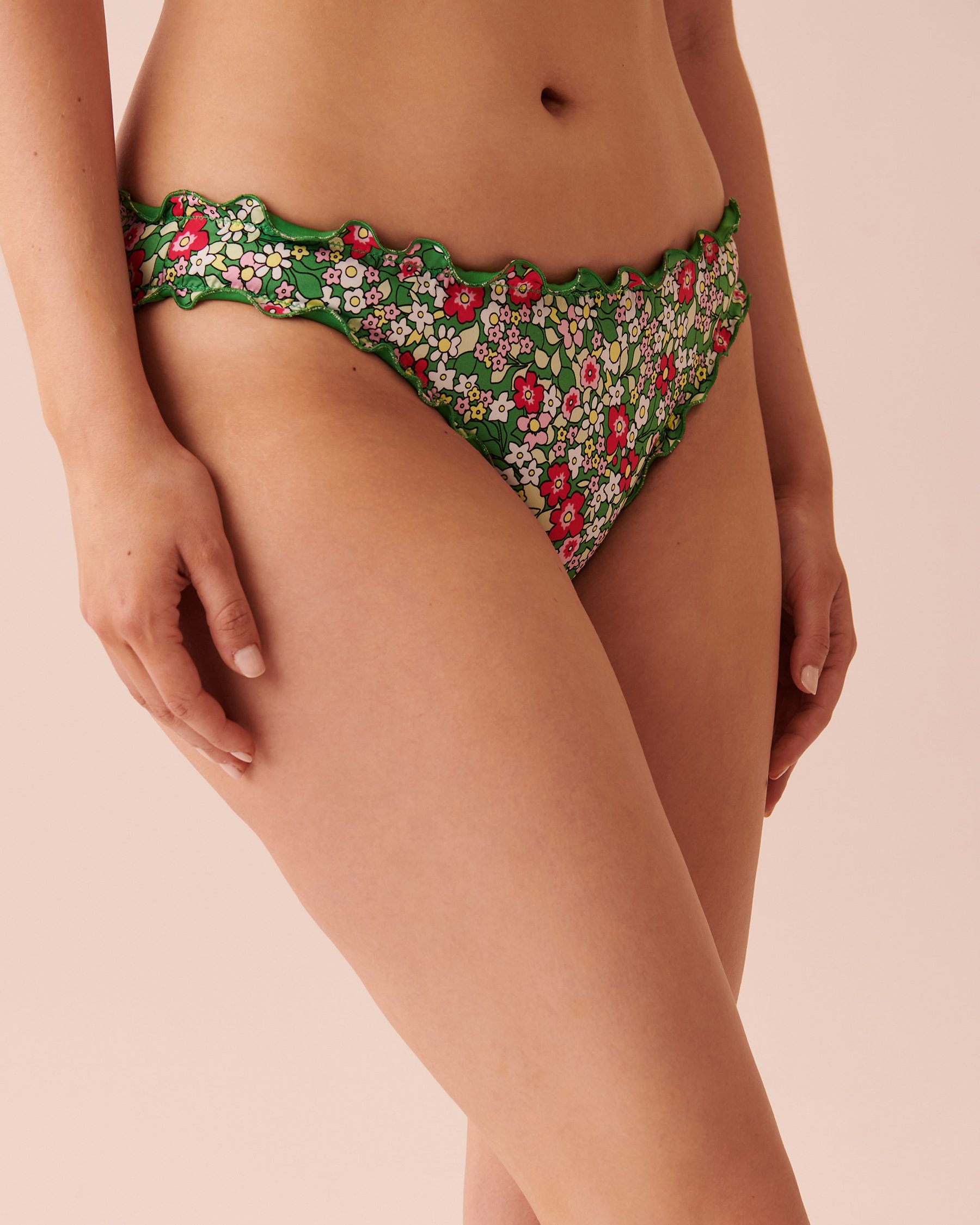 LA VIE EN ROSE AQUA DITSY BLOOMING Recycled Fibers Reversible Cheeky Bikini Bottom Ditsy blooming floral 70300456 - View3