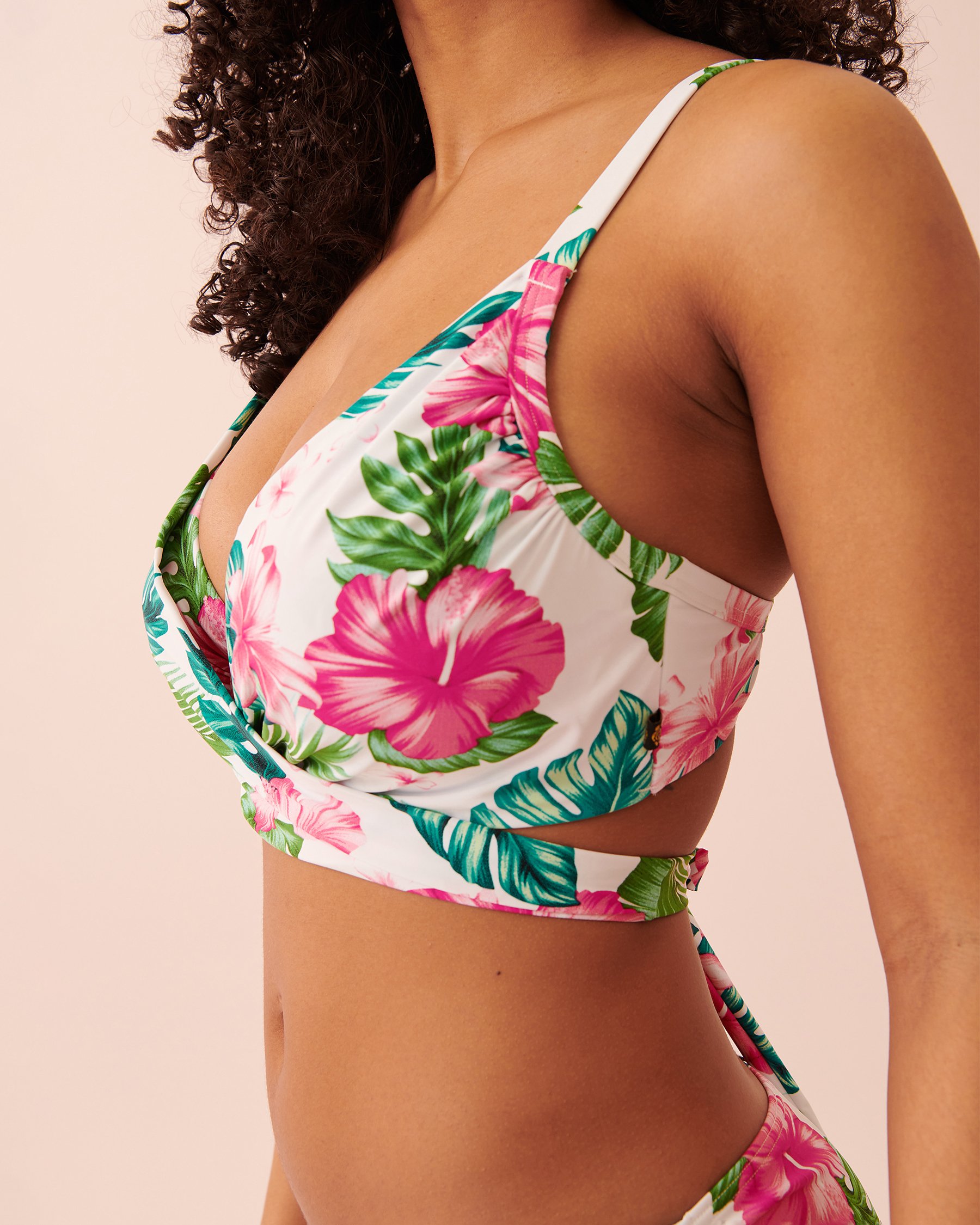 LA VIE EN ROSE AQUA LUSH D Cup Draped Bikini Top Pink flowers 70200083 - View3