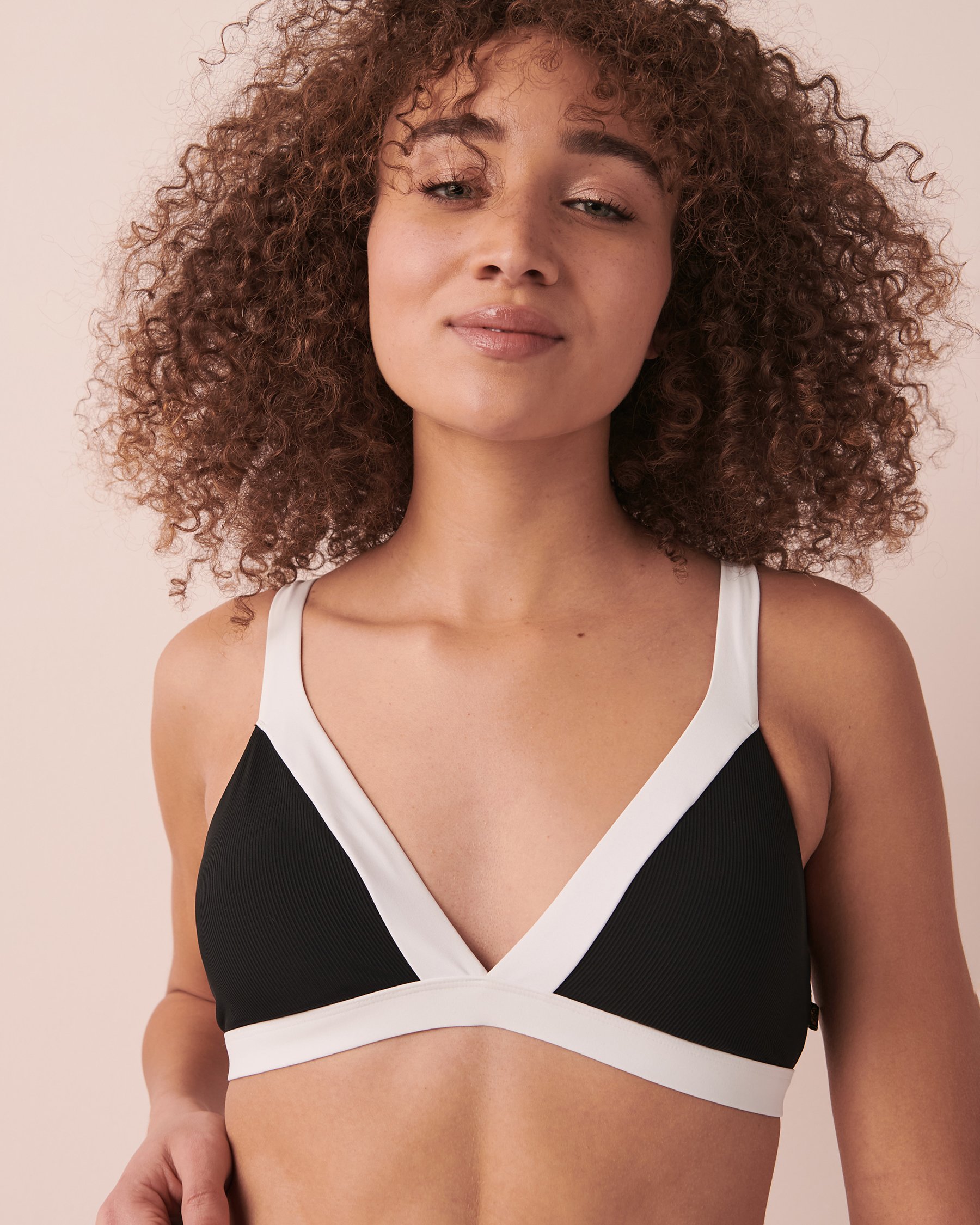 LA VIE EN ROSE AQUA RETRO Bralette Bikini Top Black 70100460 - View3