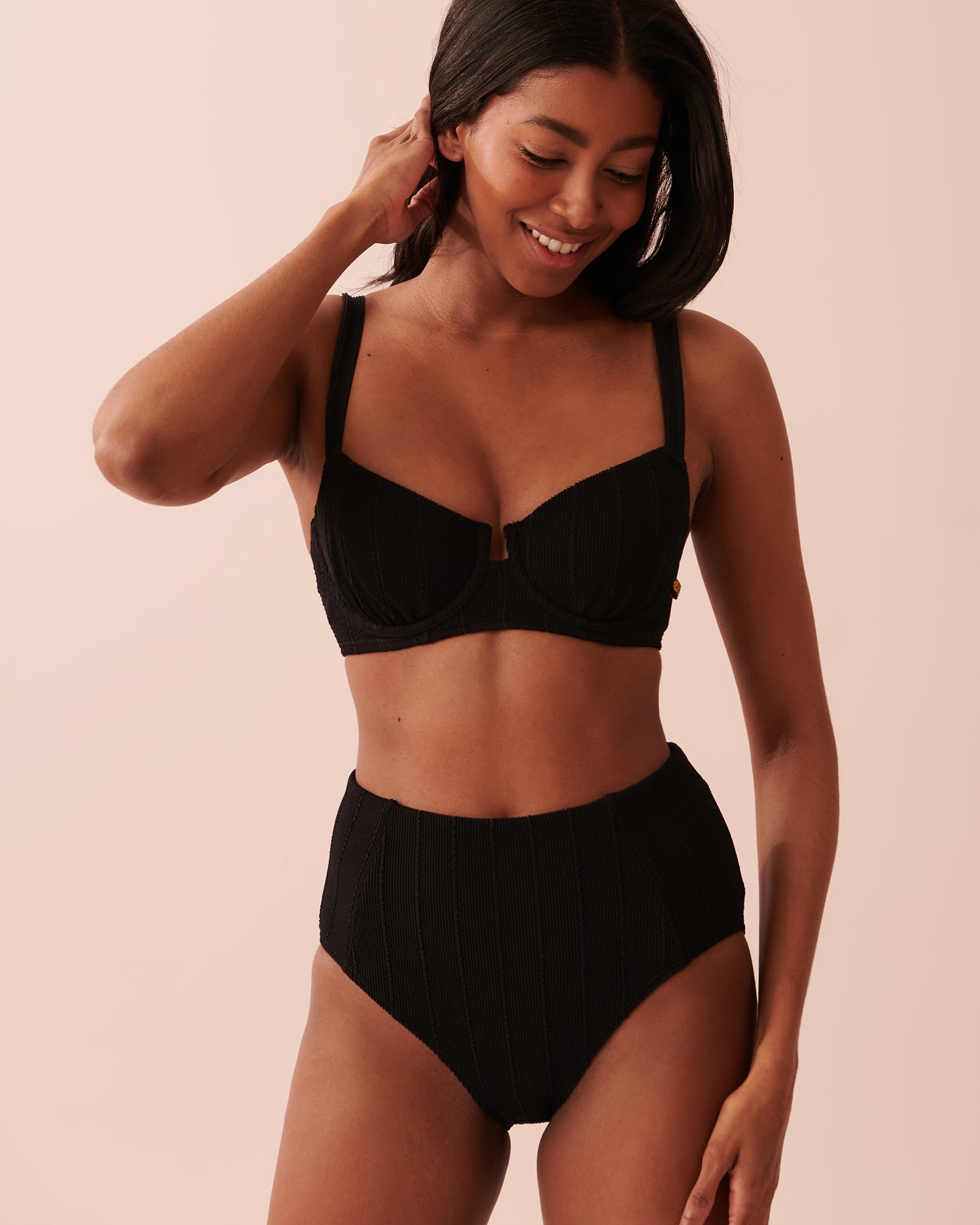 LA VIE EN ROSE AQUA Bas de bikini taille haute TEXTURED Noir 70300430 - View3