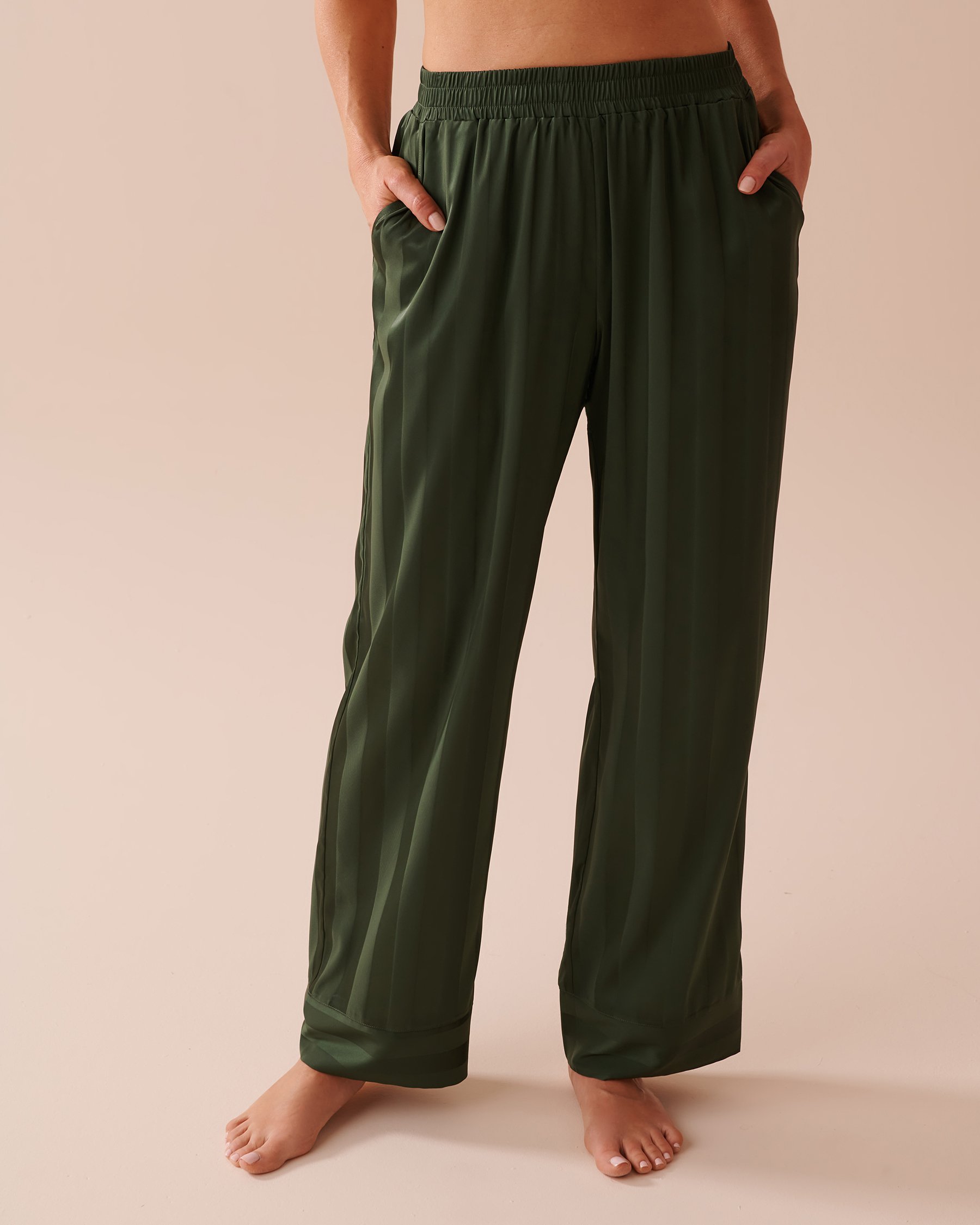 LA VIE EN ROSE Jacquard Stripe Satin Pajama Set Thyme Green 60400041 - View4