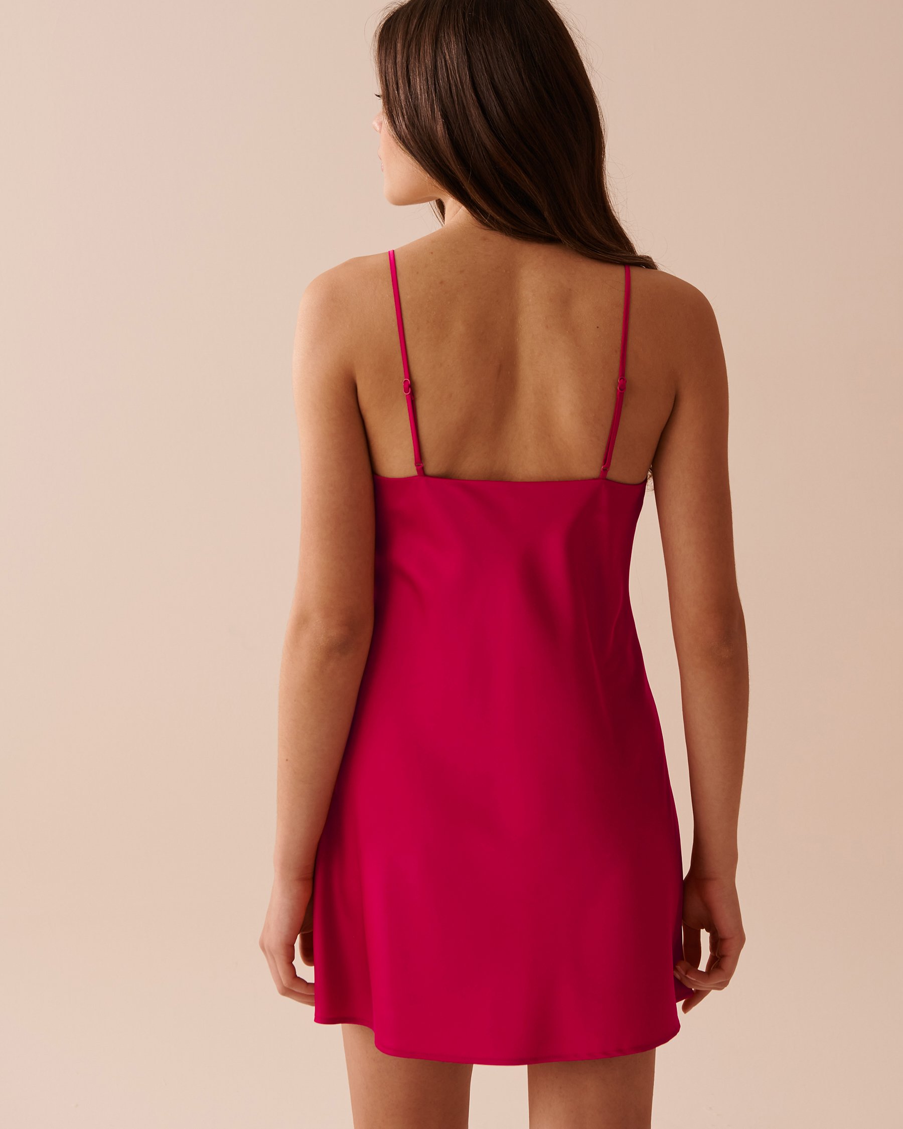 LA VIE EN ROSE Satin Nightie Raspberry Red 60500151 - View2