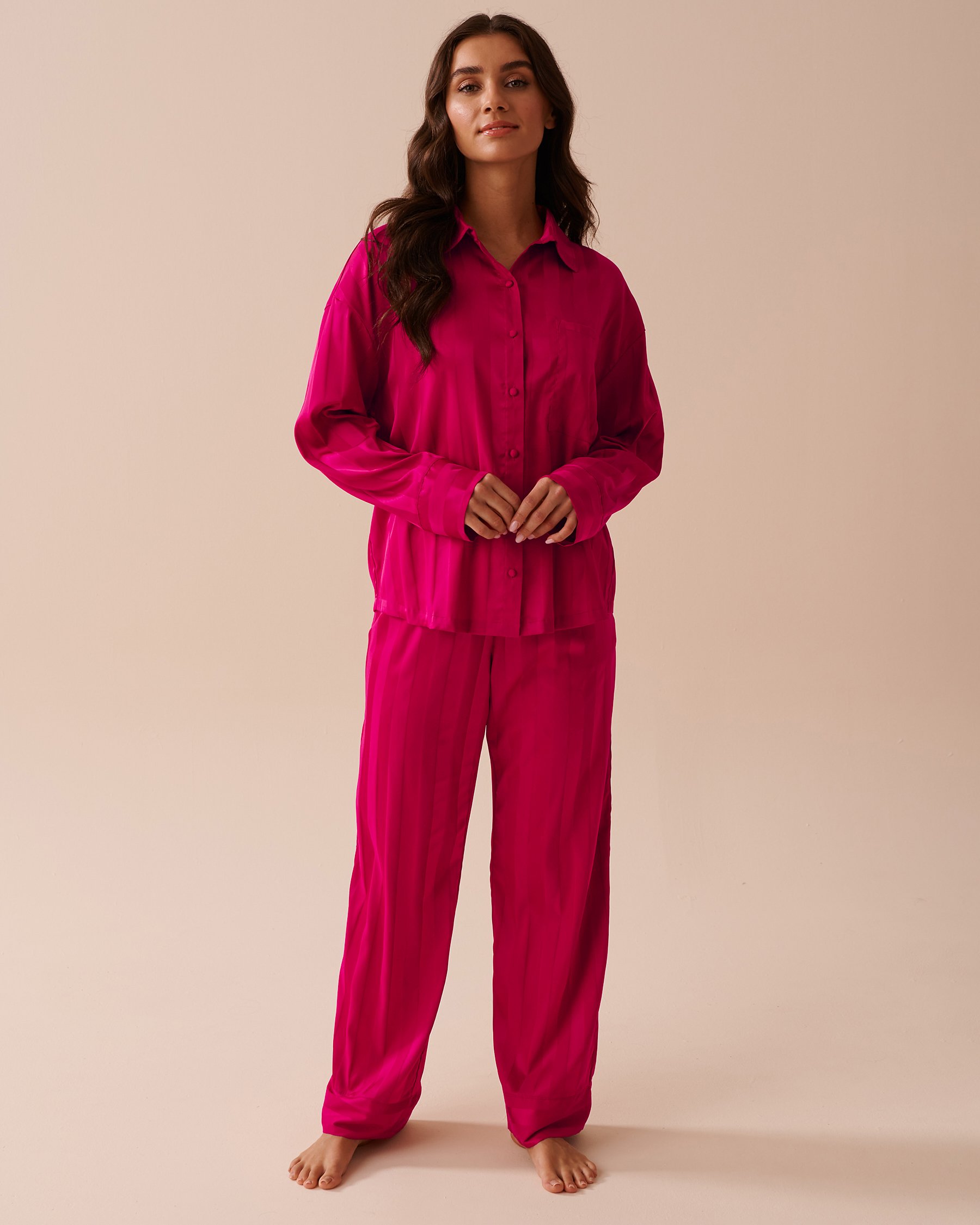 LA VIE EN ROSE Jacquard Stripe Satin Pajama Set Raspberry Red 60400041 - View4