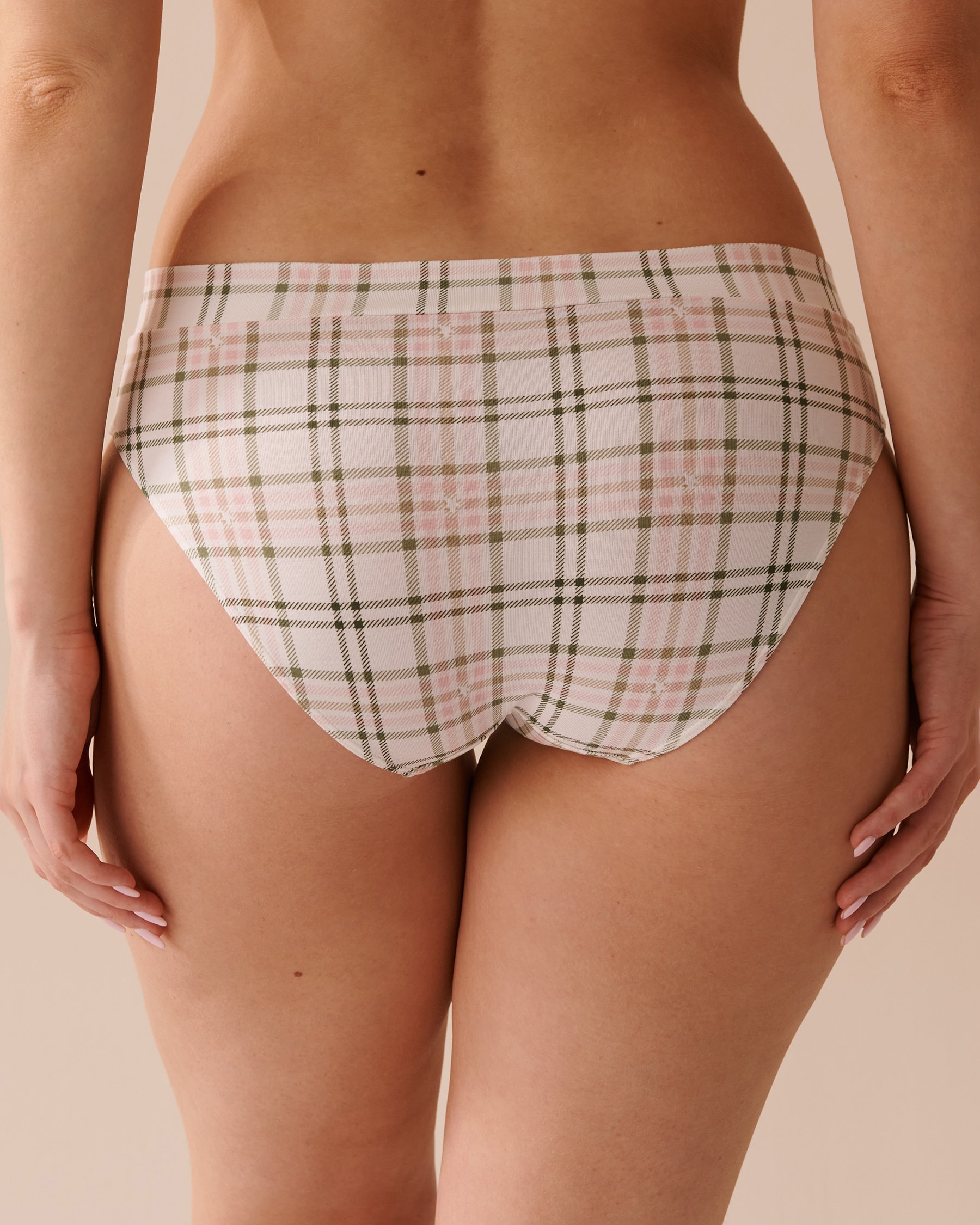 LA VIE EN ROSE Cotton Bikini Panty Pink Plaid 20100480 - View2