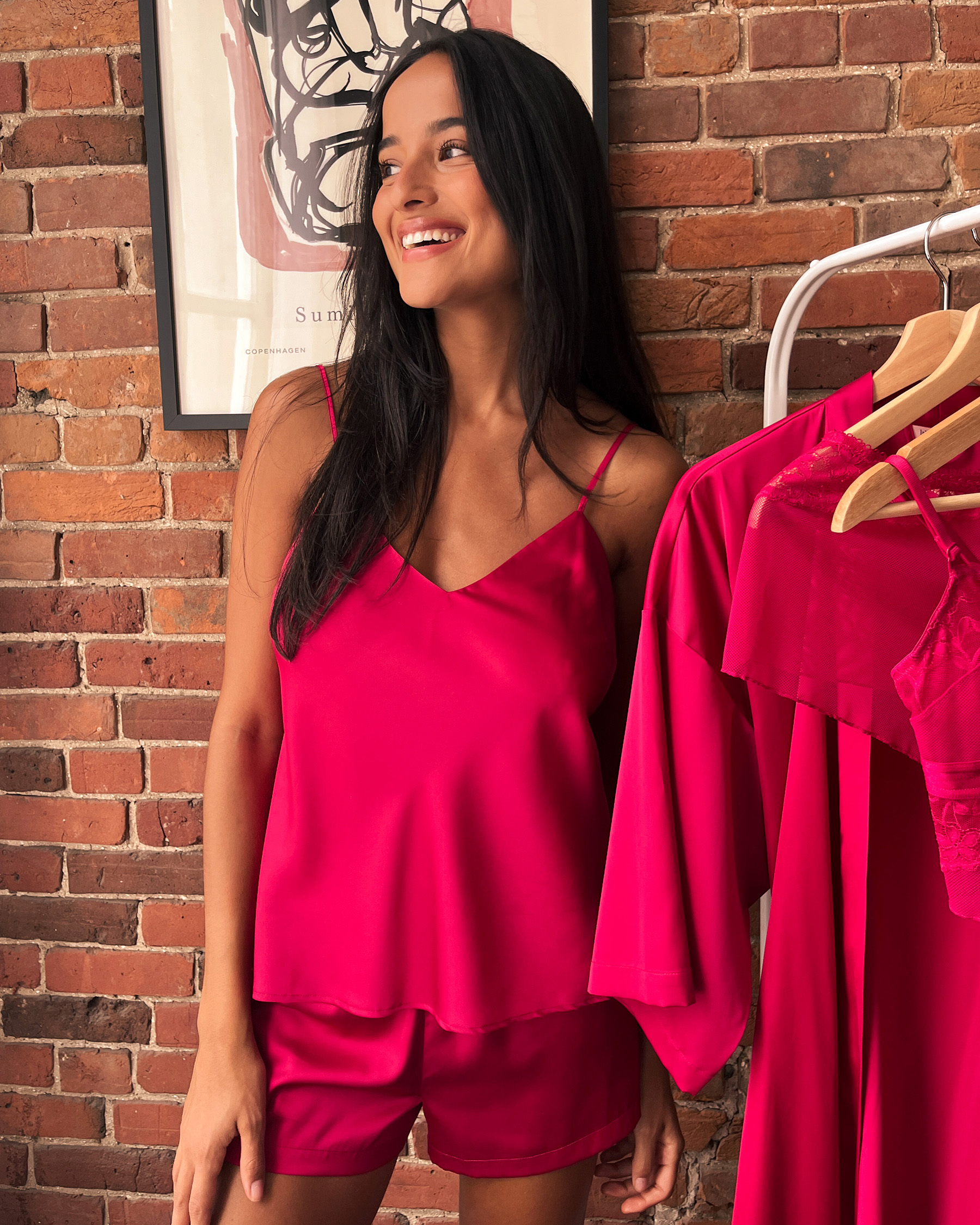 LA VIE EN ROSE Satin Cami Raspberry Red 60100106 - View4