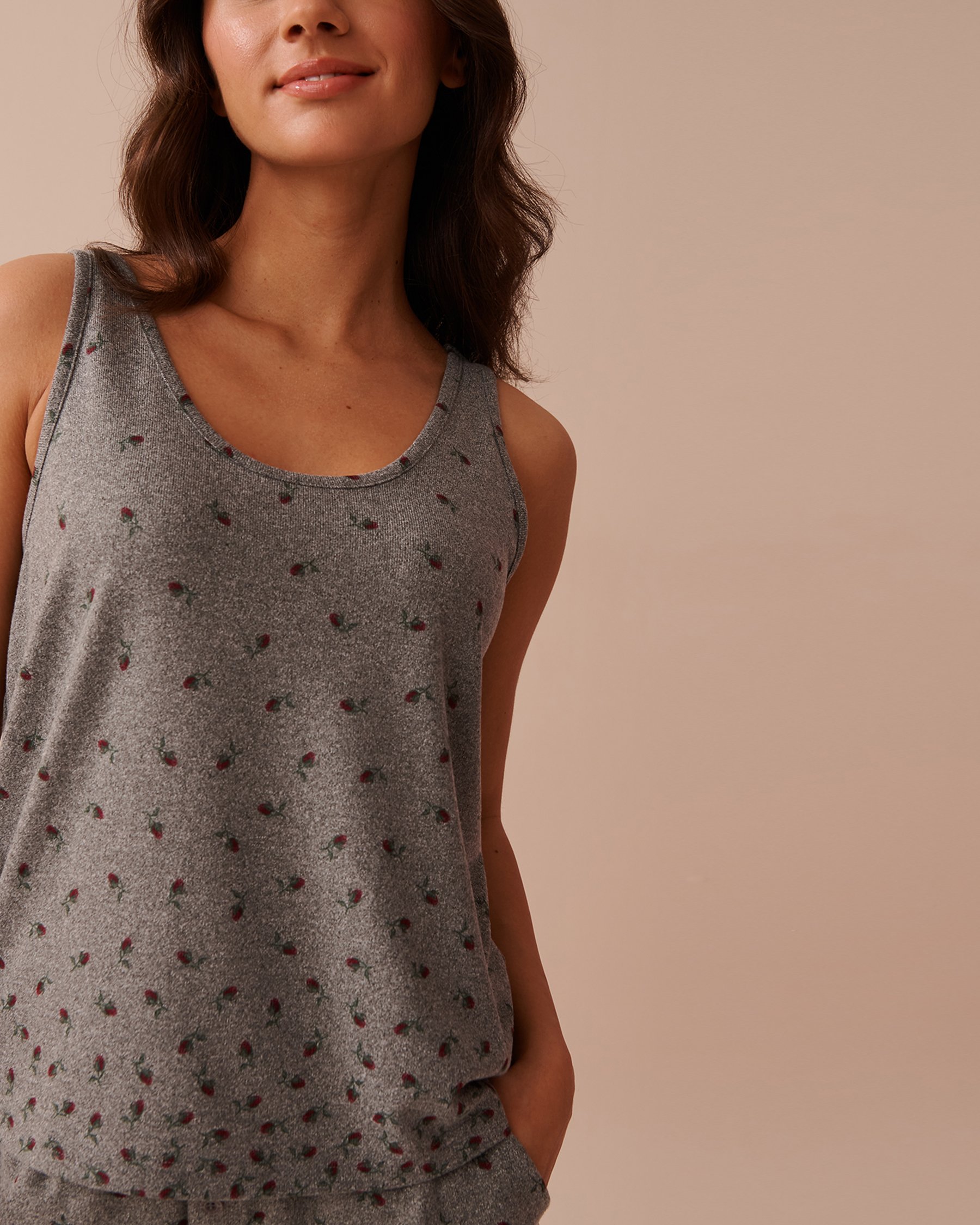 LA VIE EN ROSE Camisole en fibres recyclées imprimé roses Petites roses 40100604 - Voir3