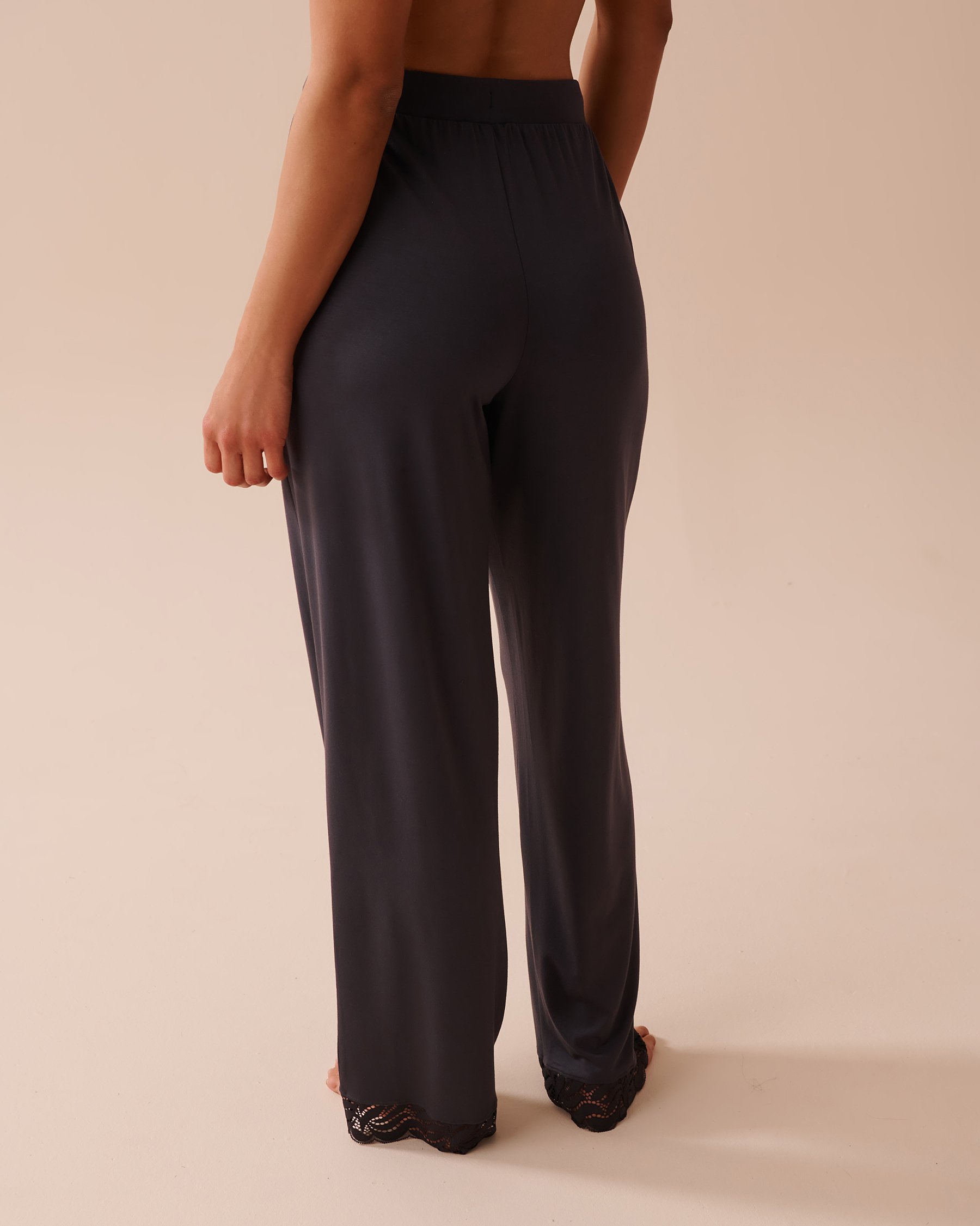 LA VIE EN ROSE Lace Detail Modal Pants Anthracite 40200597 - View2