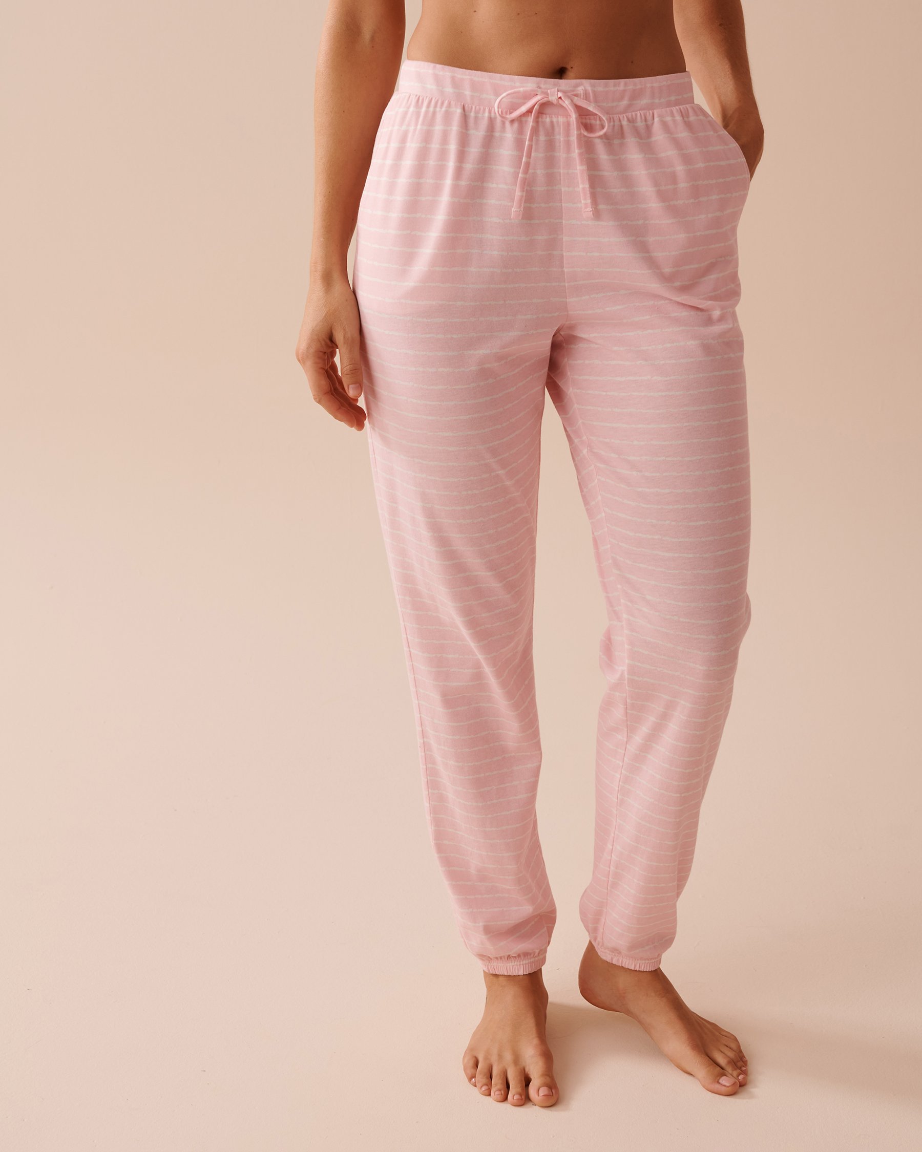 LA VIE EN ROSE Pantalon de pyjama jogger en coton à rayures roses Rayures roses et blanches 40200603 - Voir1