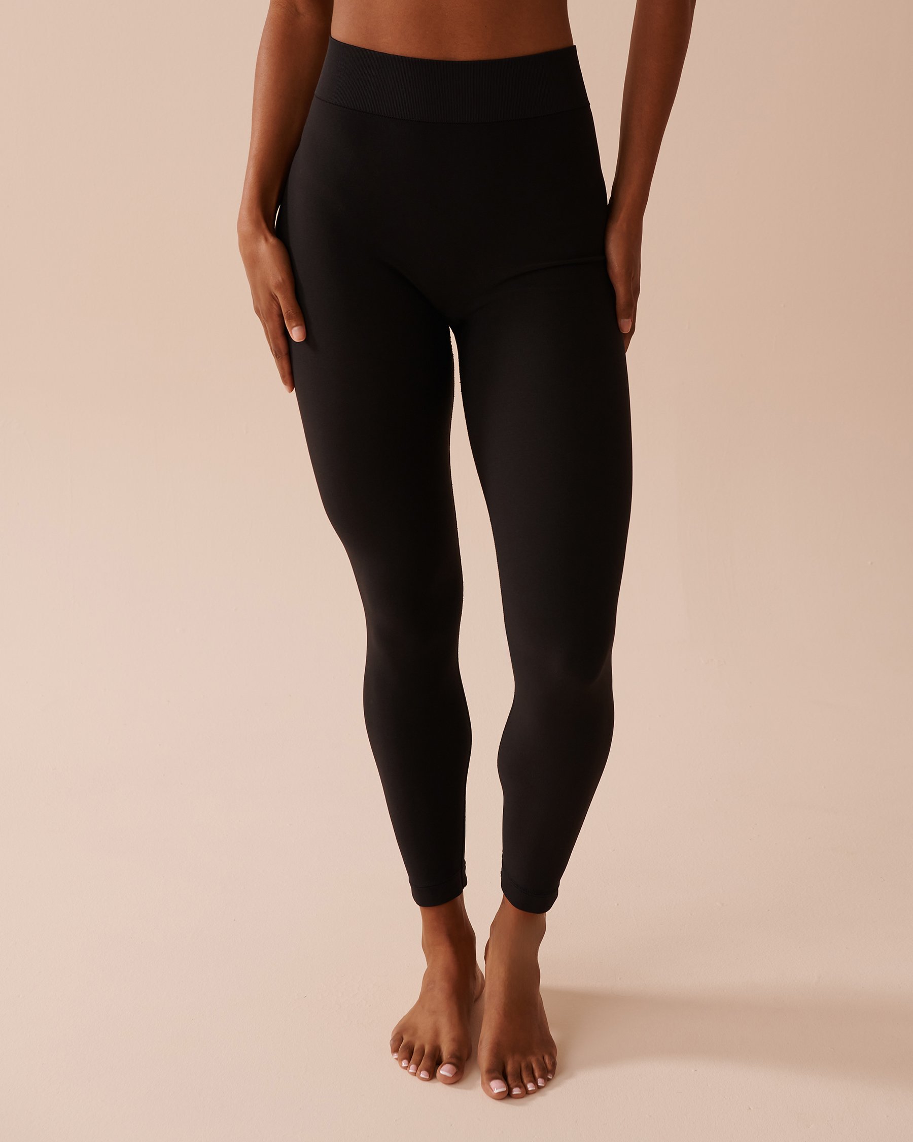 LA VIE EN ROSE Legging taille haute en tissu sans coutures Noir 50200079 - Voir2