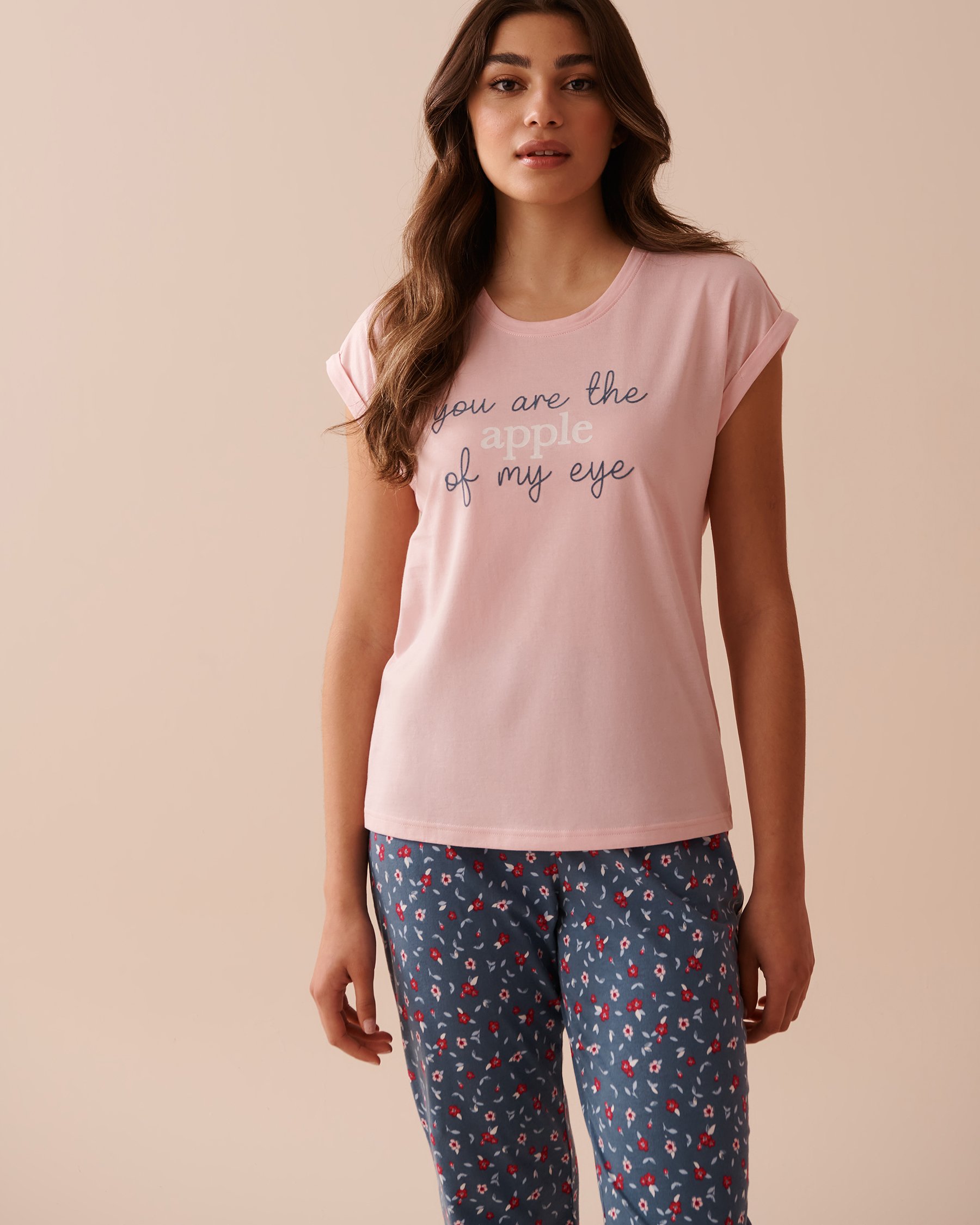 LA VIE EN ROSE T-shirt col rond en coton à imprimé pomme Rose pâle 40100608 - View1