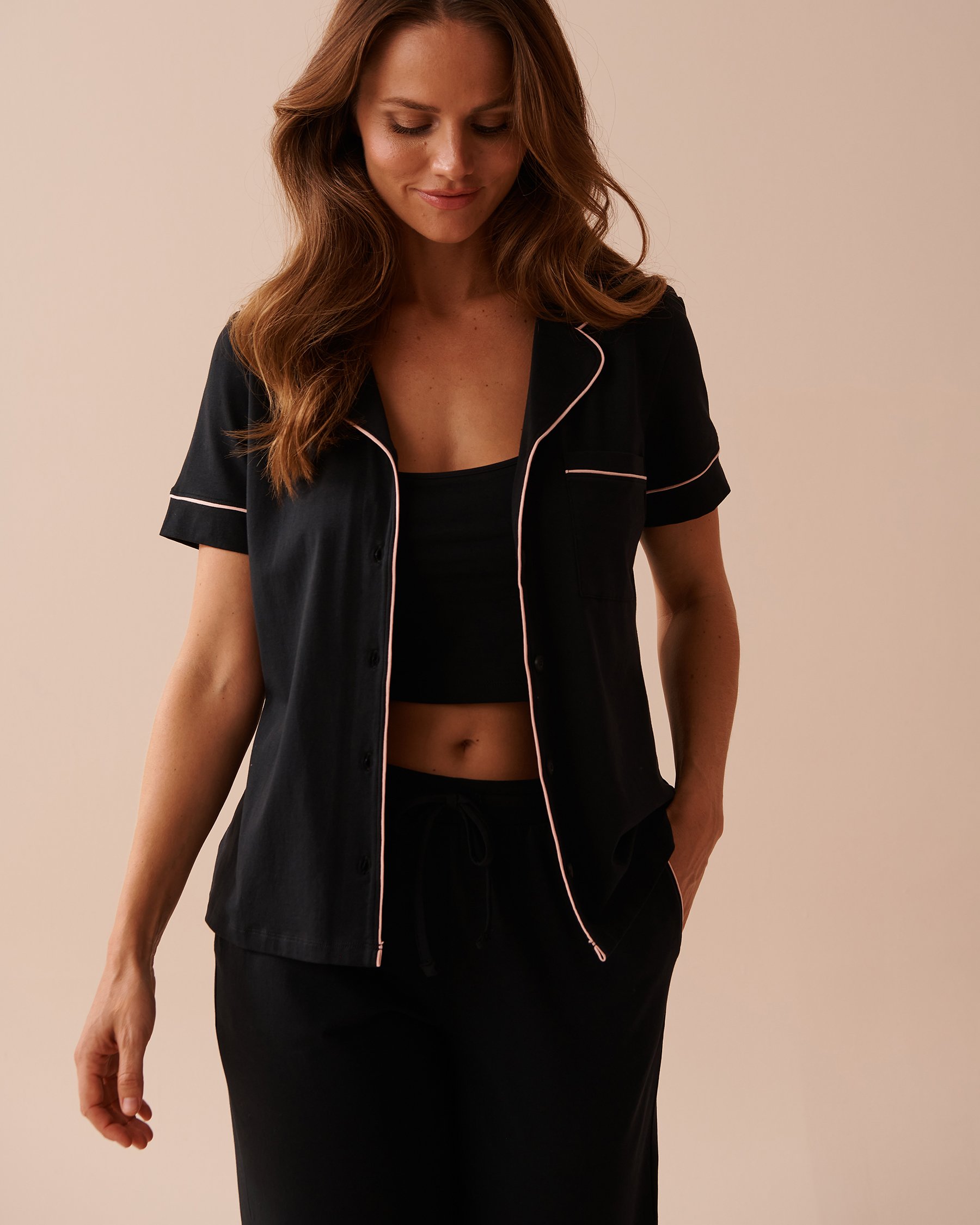 LA VIE EN ROSE Cotton Short Sleeve Button-down Shirt Black 40100600 - View4