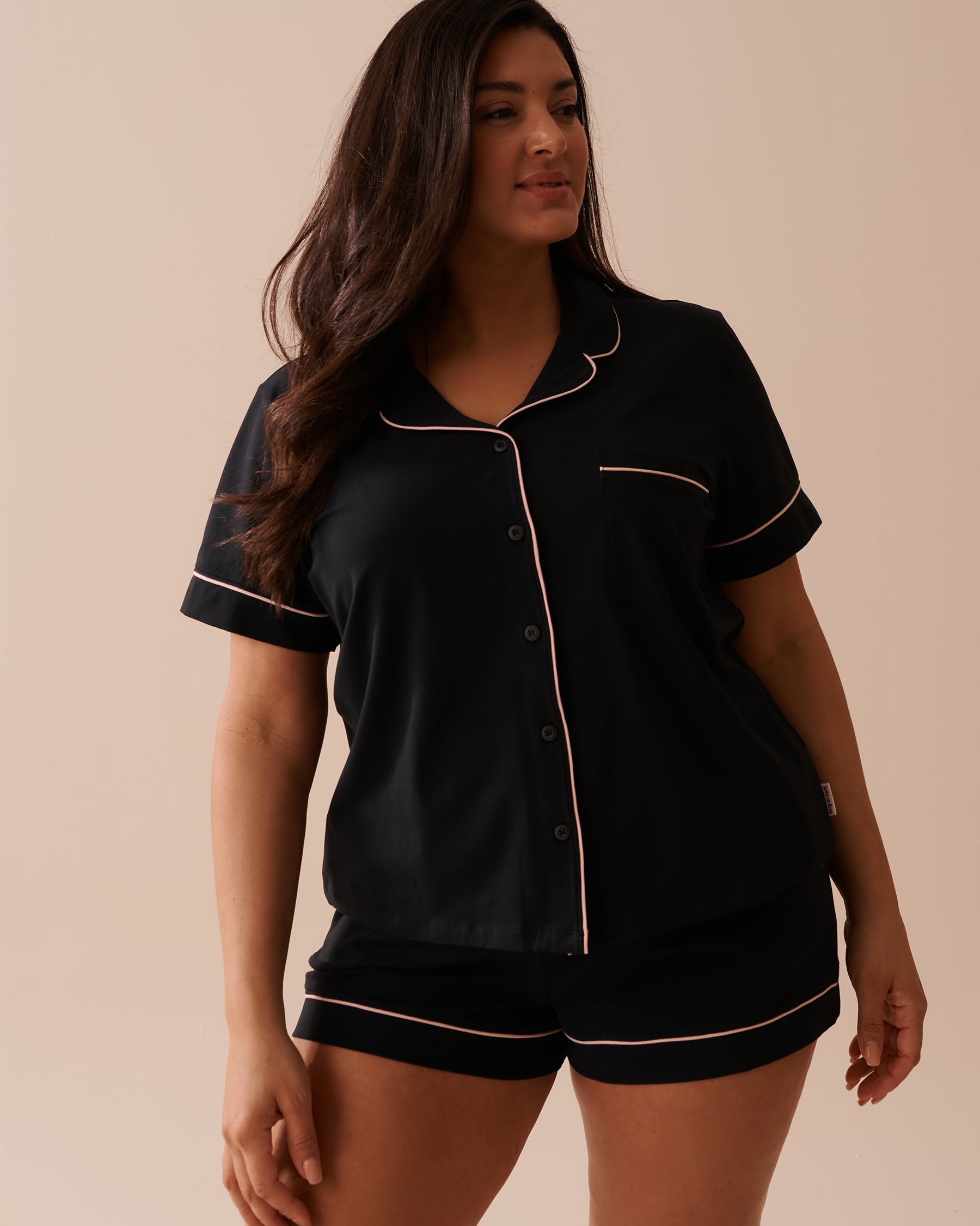 LA VIE EN ROSE Cotton Short Sleeve Button-down Shirt Black 40100600 - View5