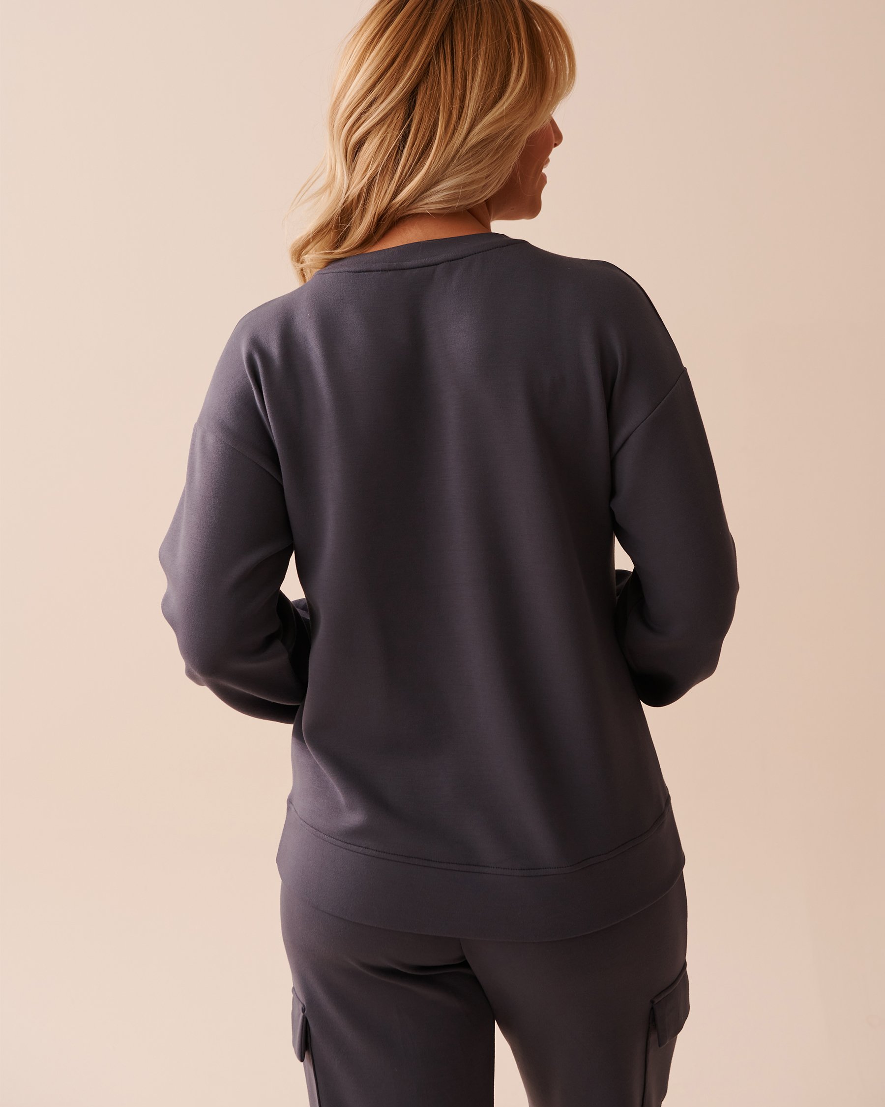 LA VIE EN ROSE Crew Neck Sweatshirt Anthracite 50100090 - View2