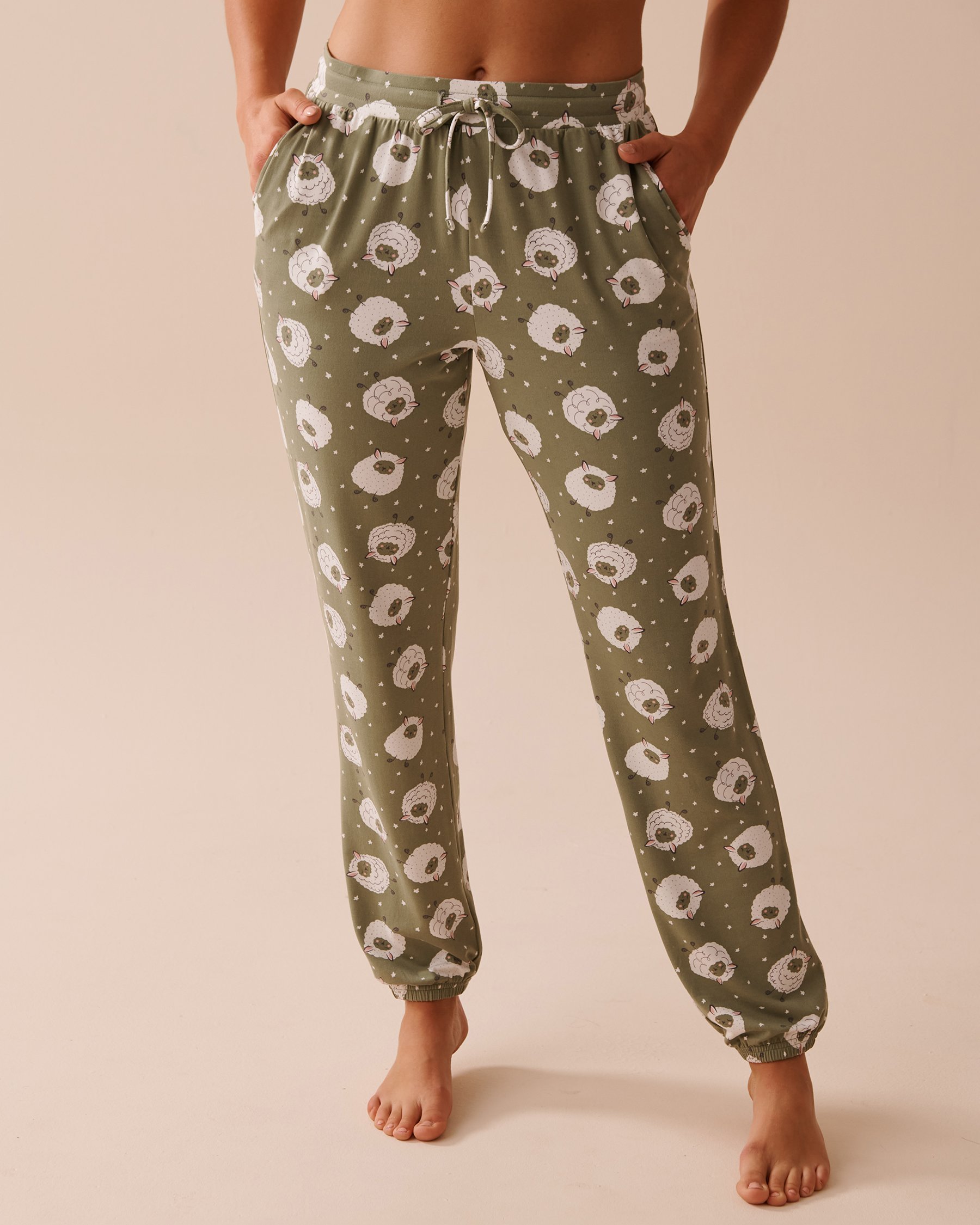 LA VIE EN ROSE Sheep Print Super Soft Jogger Pajama Pants Sheep Print 40200590 - View1
