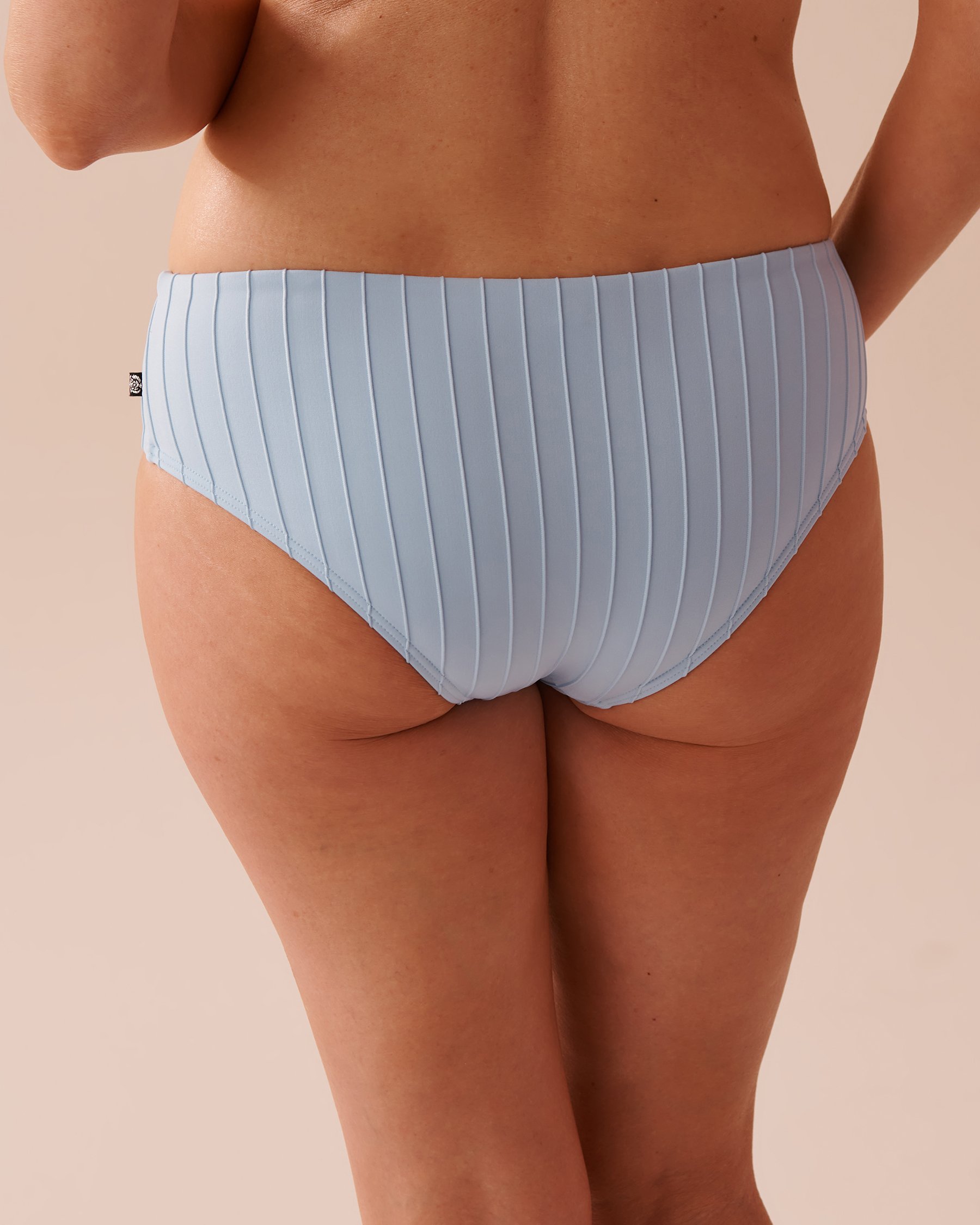 LA VIE EN ROSE AQUA Bas de bikini hipster texturé PASTEL BLUE Bleu pastel 70300585 - View2