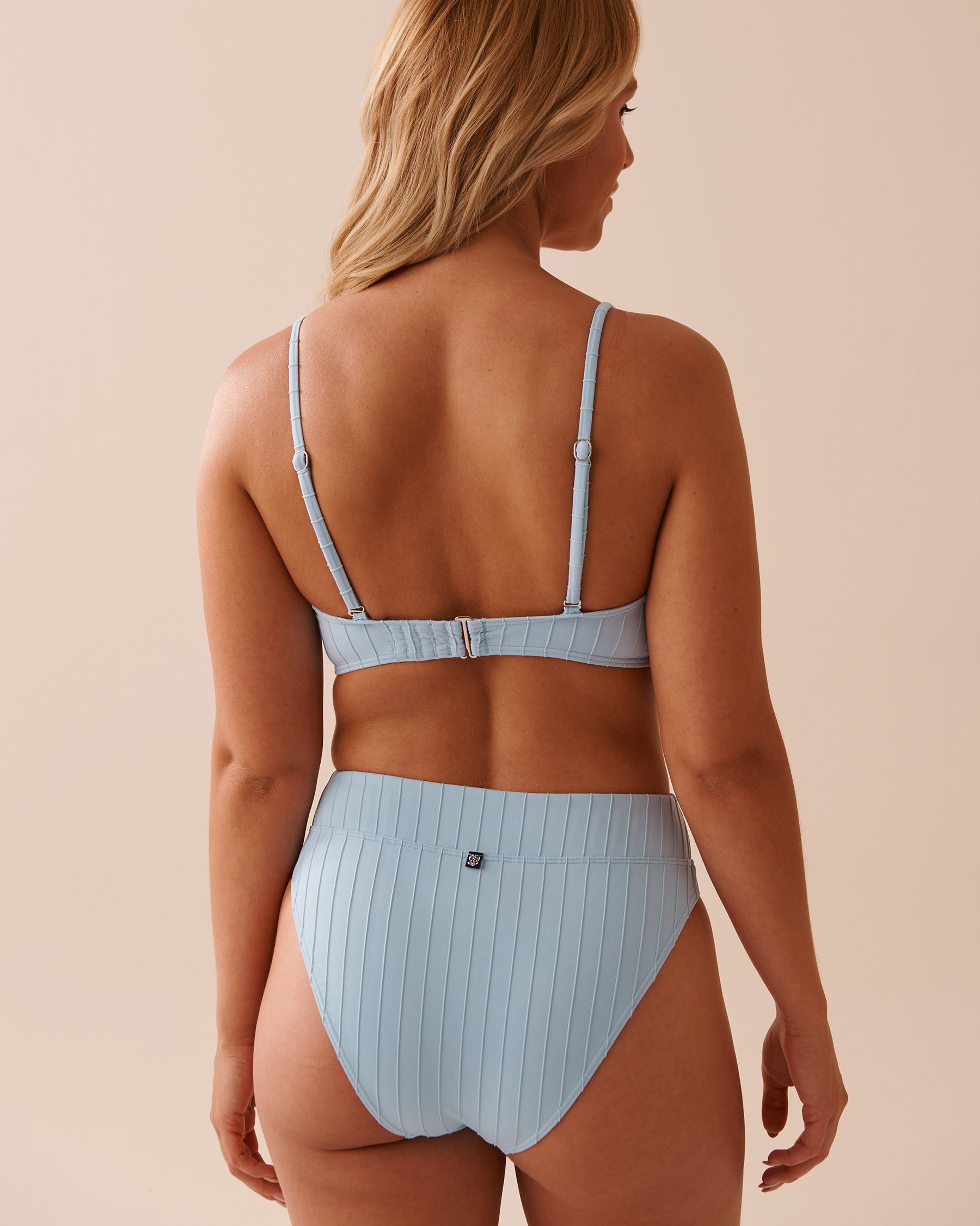 LA VIE EN ROSE AQUA Haut de bikini bandeau texturé PASTEL BLUE Bleu pastel 70100629 - View2