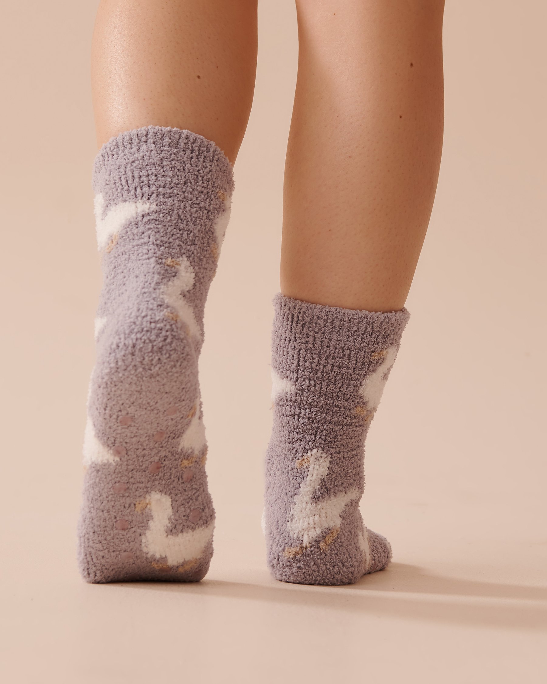 LA VIE EN ROSE Soft Plush Socks Goose Print 40700347 - View2